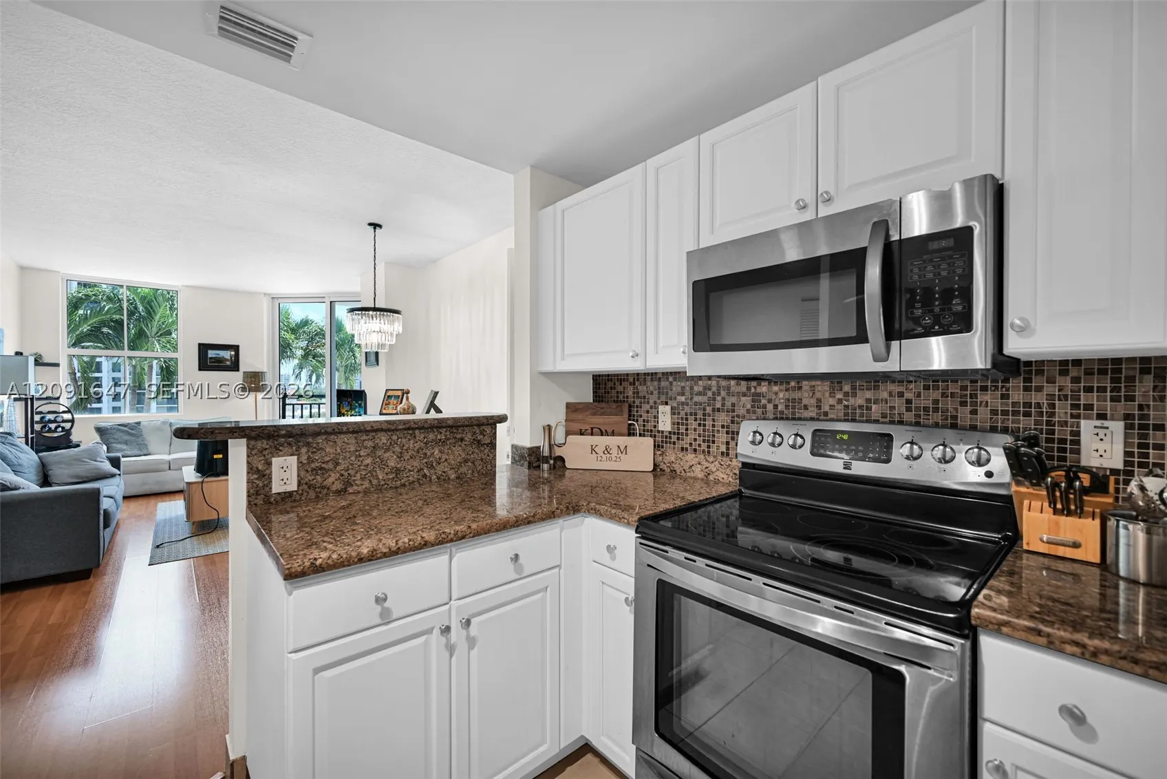 357 Almeria Ave #606