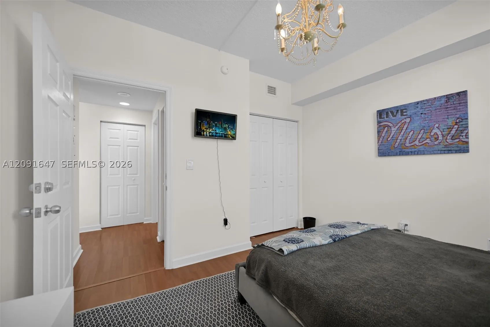 357 Almeria Ave #606