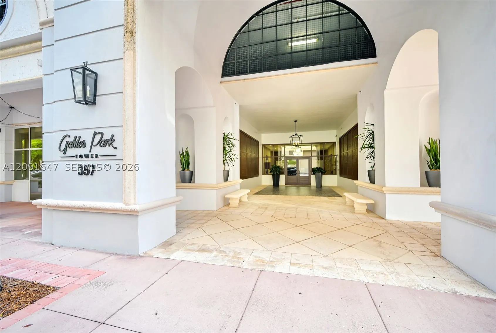 357 Almeria Ave #606