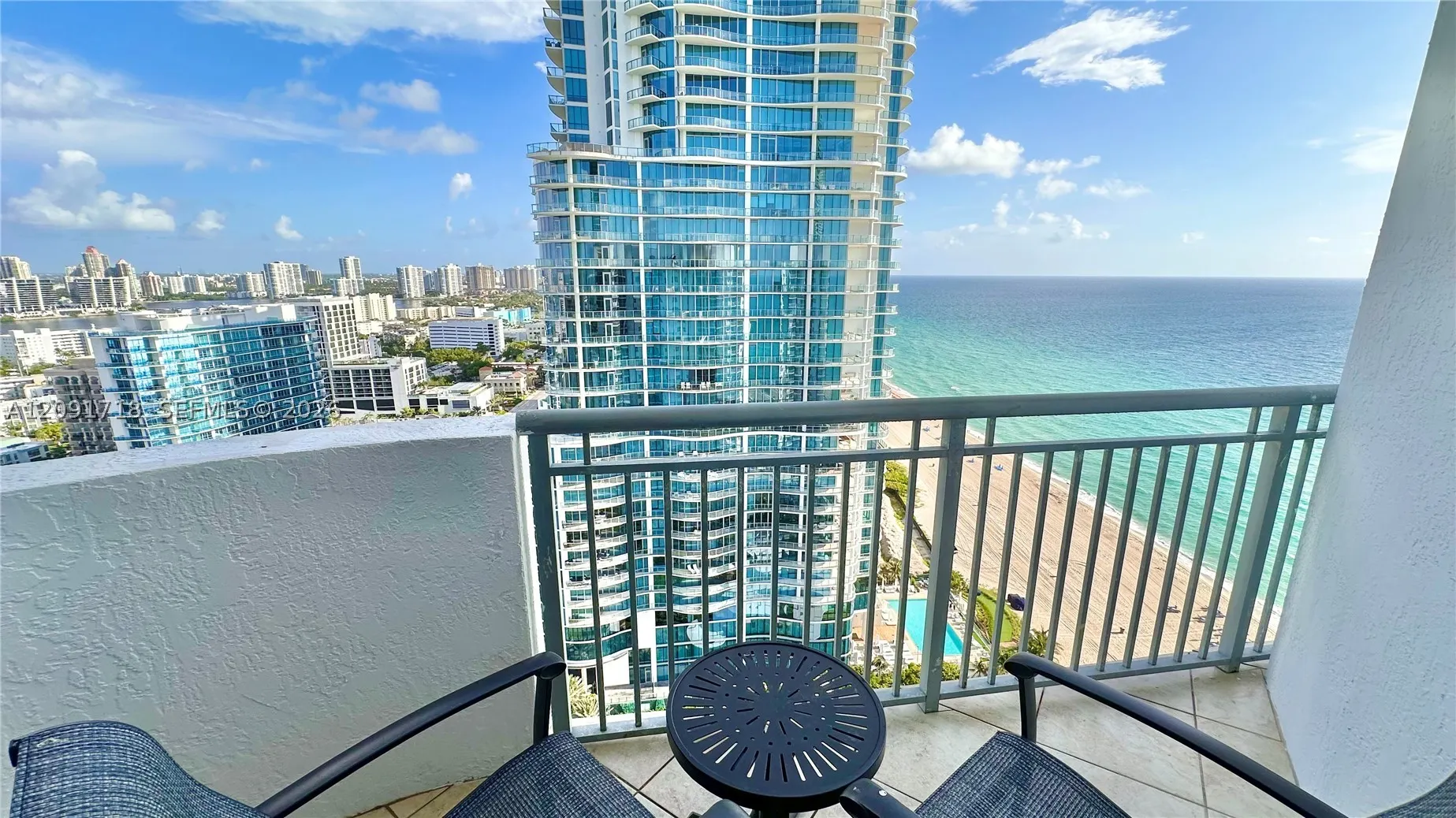17375 Collins Ave #2607
