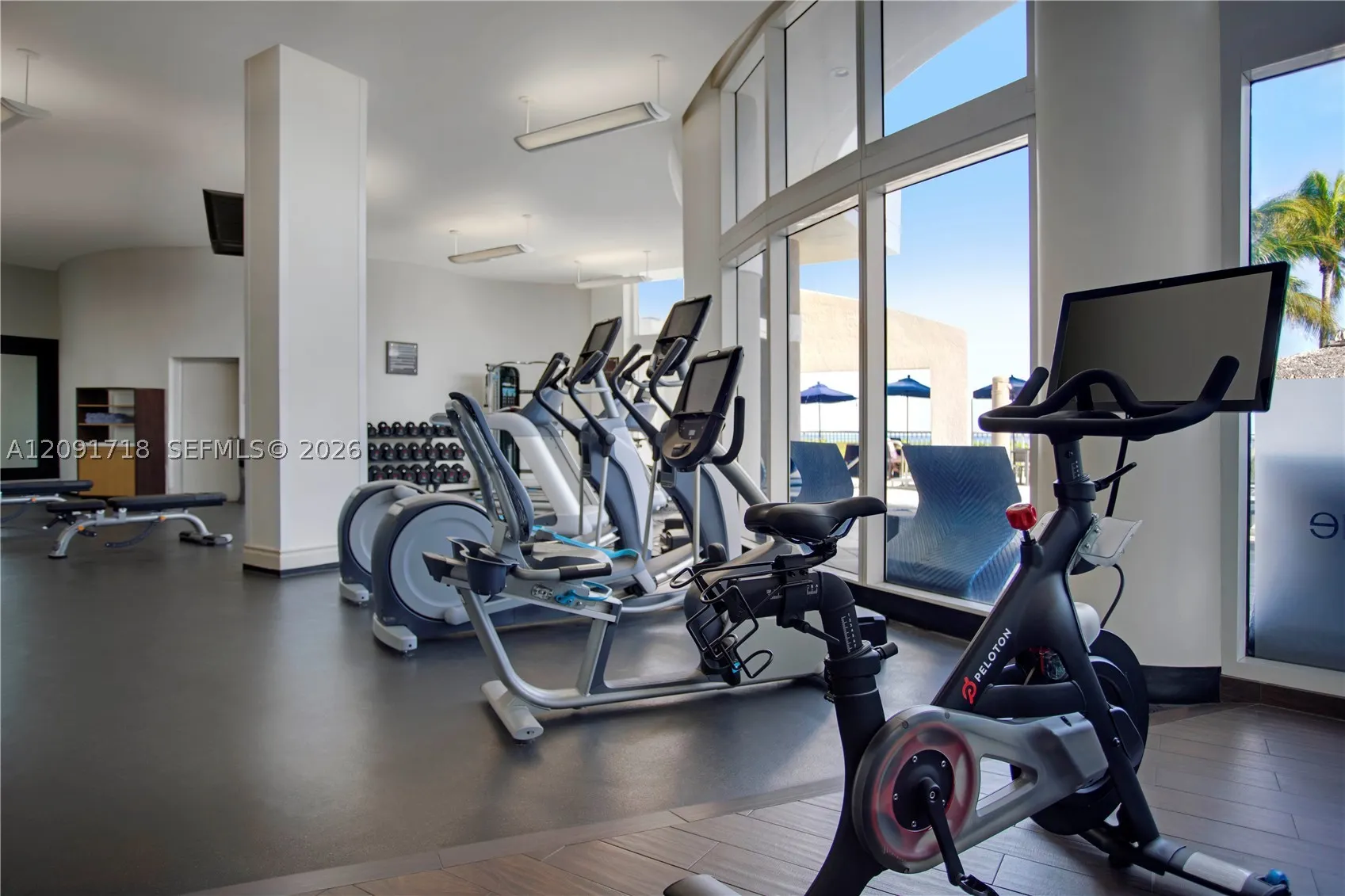 17375 Collins Ave #2607