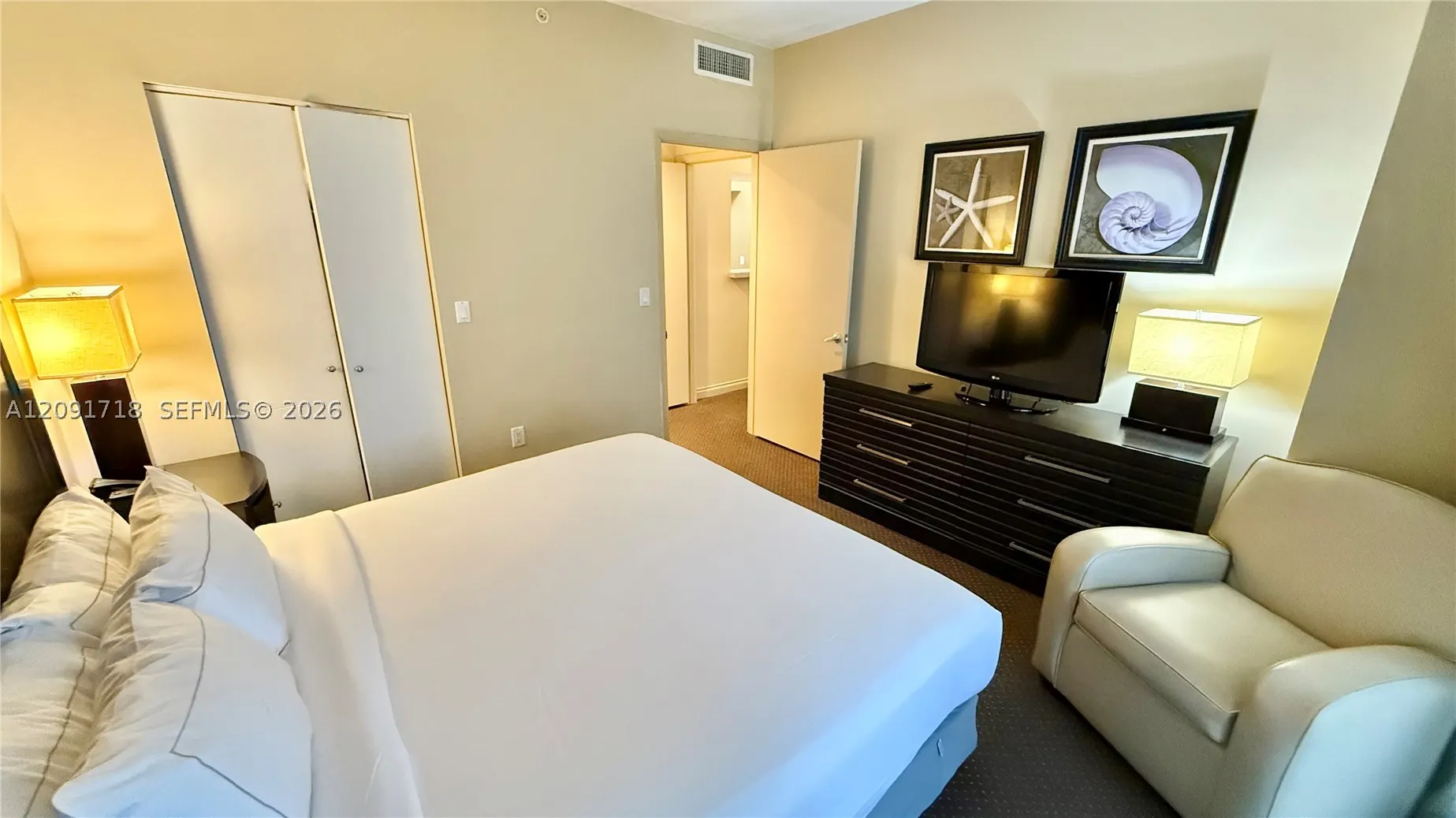 17375 Collins Ave #2607