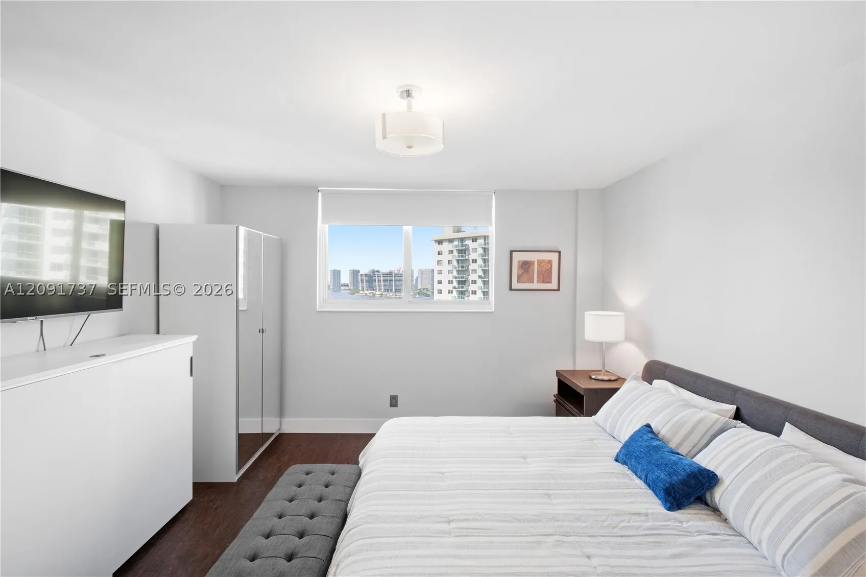 19380 Collins Ave #1219