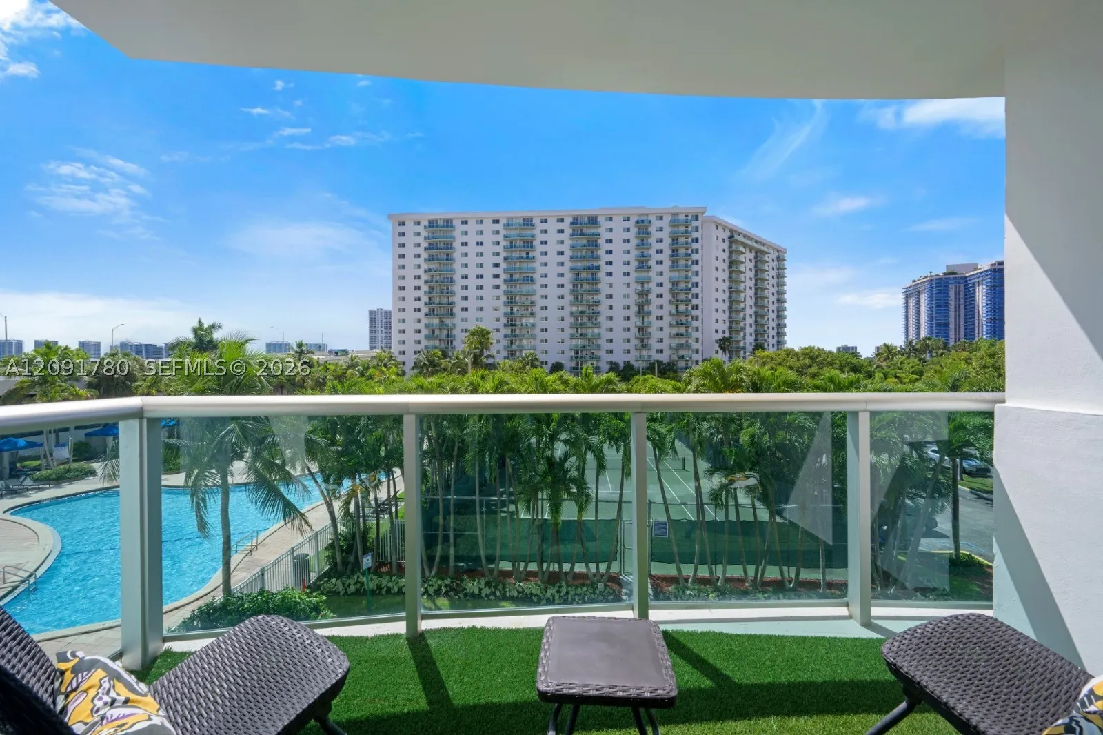 19370 Collins Ave #310