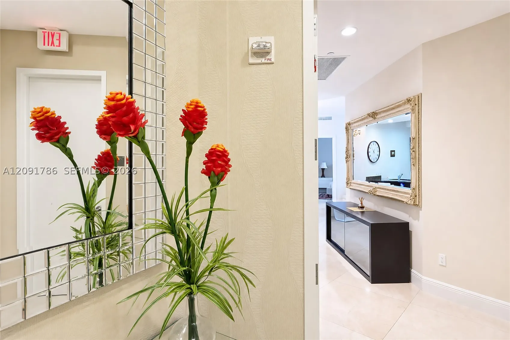 15811 Collins Ave #4007