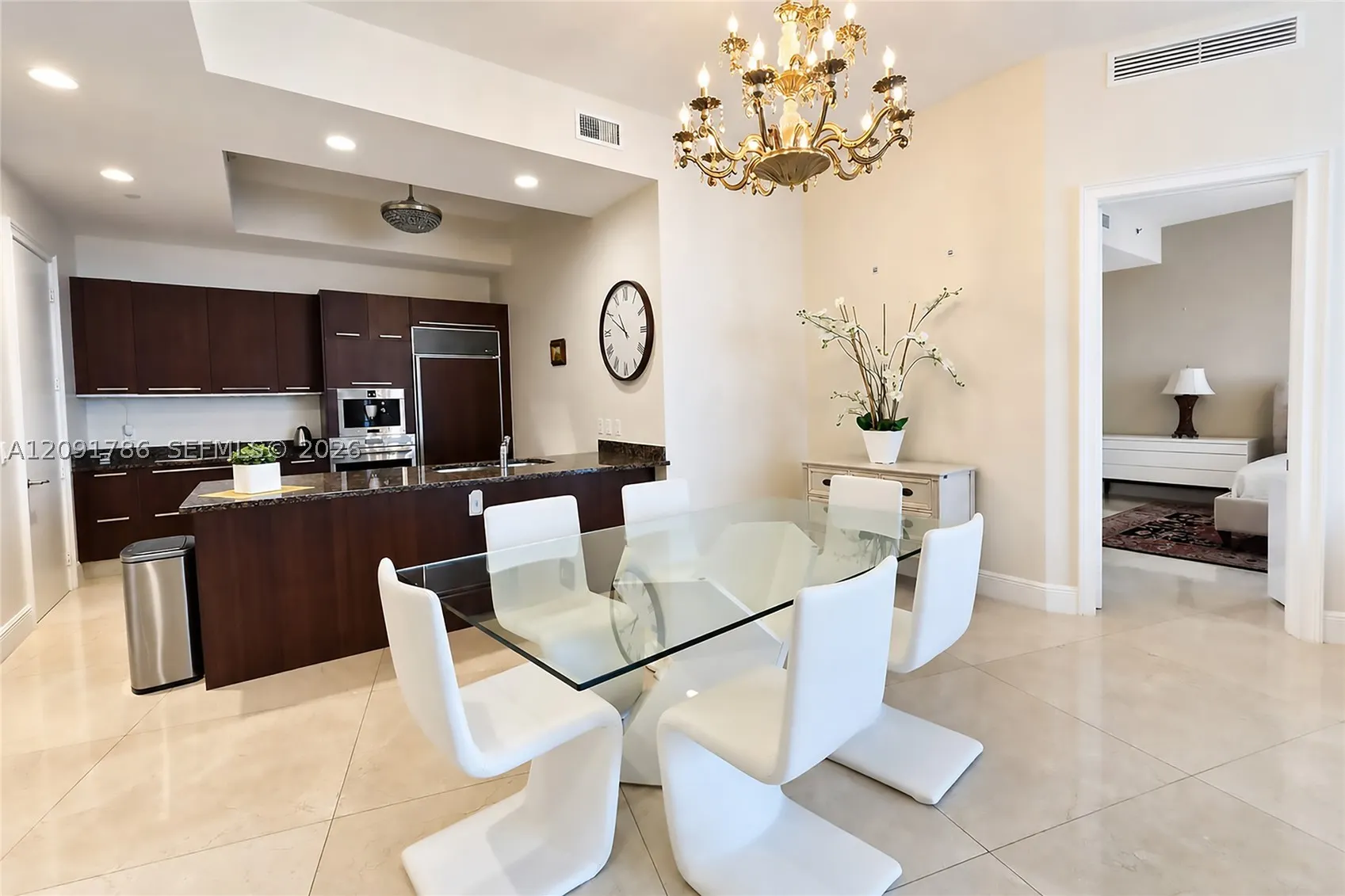 15811 Collins Ave #4007