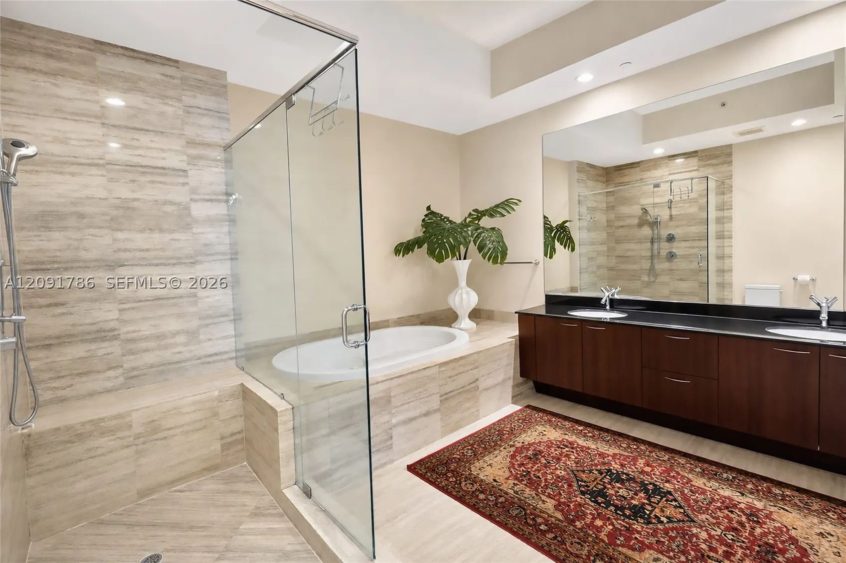 15811 Collins Ave #4007