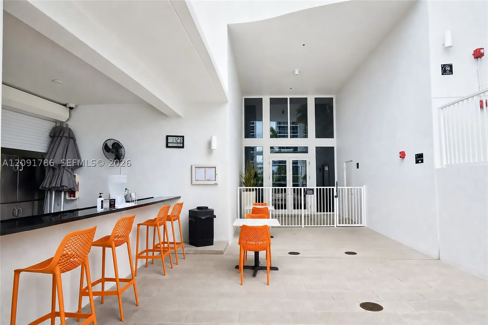 15811 Collins Ave #4007