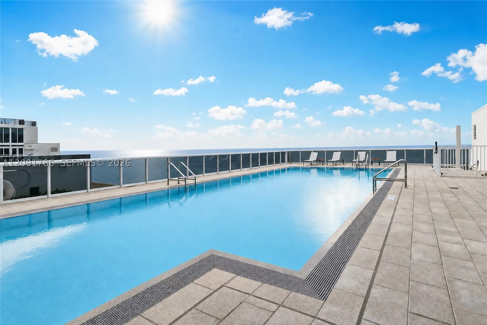 15811 Collins Ave #4007