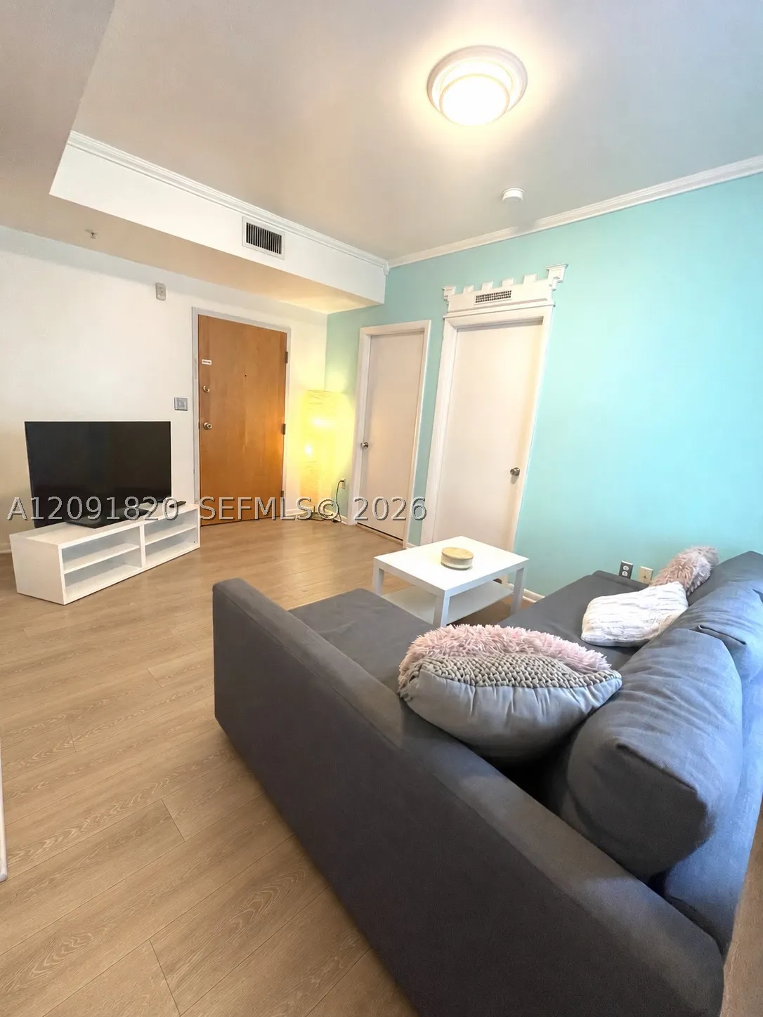 1542 Drexel Ave #104