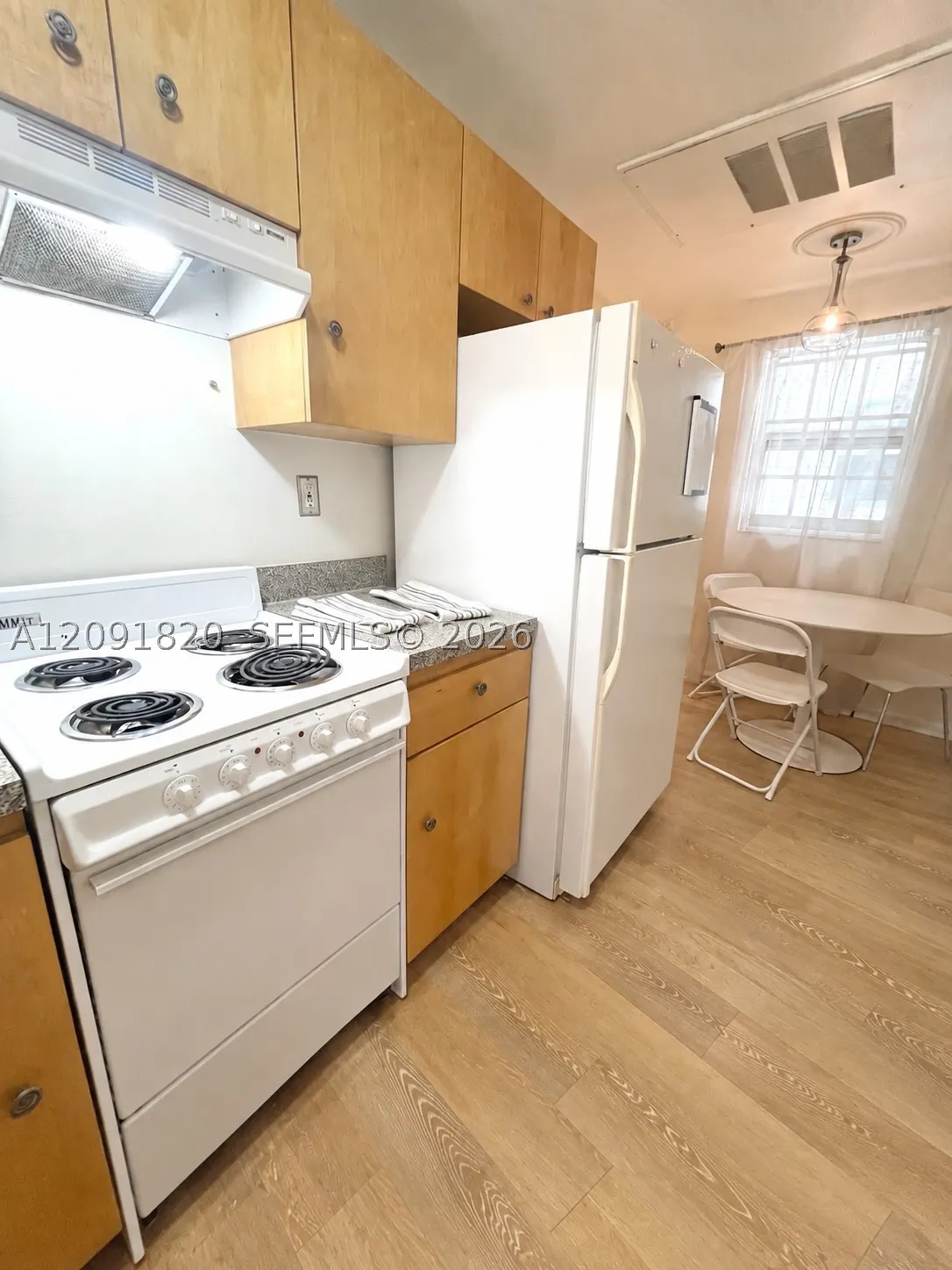 1542 Drexel Ave #104