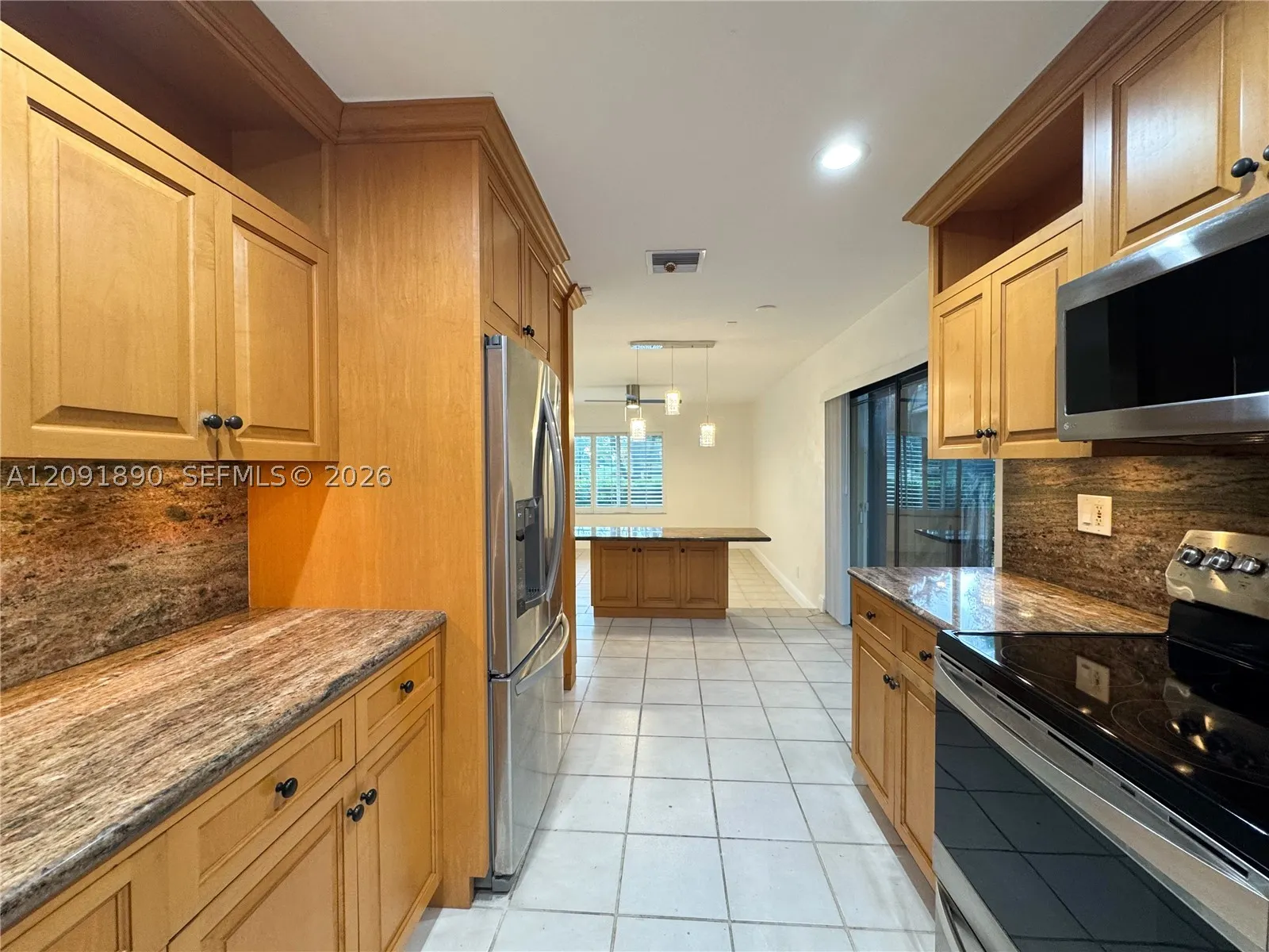 76 Ivy Rd