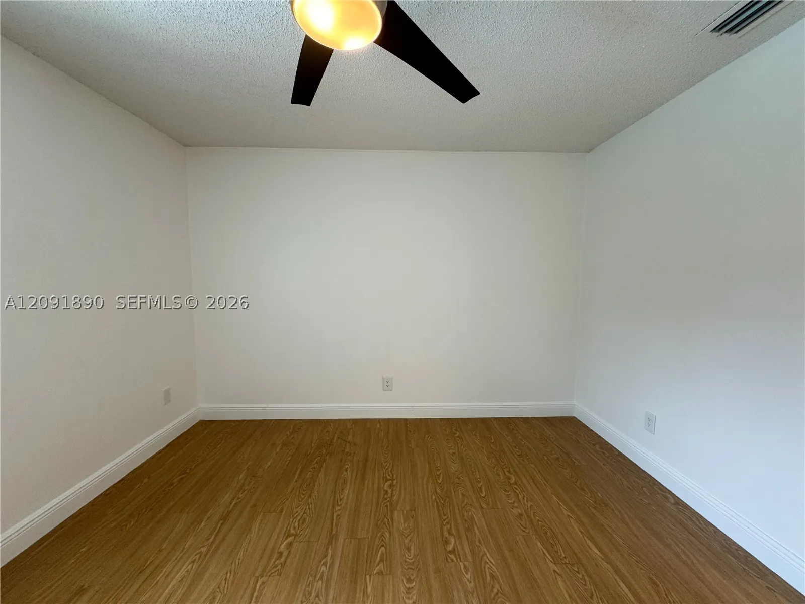 76 Ivy Rd
