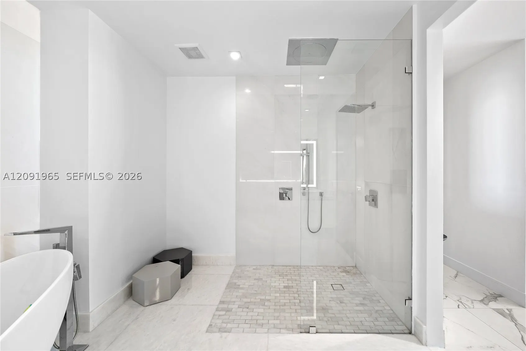 300 Sunny Isles Blvd #4-PH-03