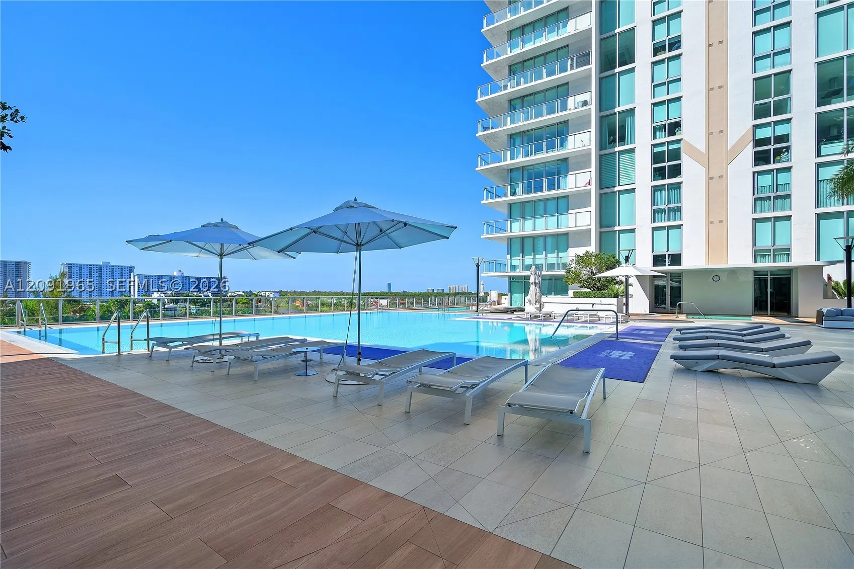 300 Sunny Isles Blvd #4-PH-03