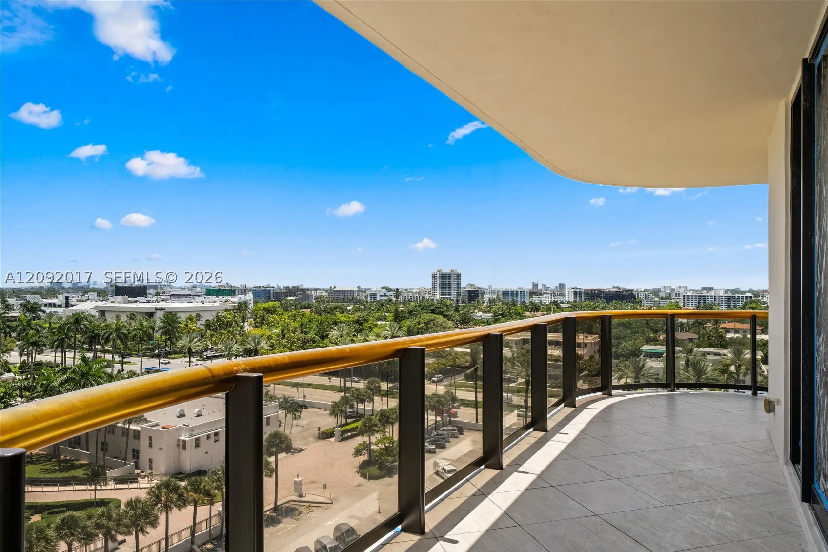 9999 Collins Ave #9J