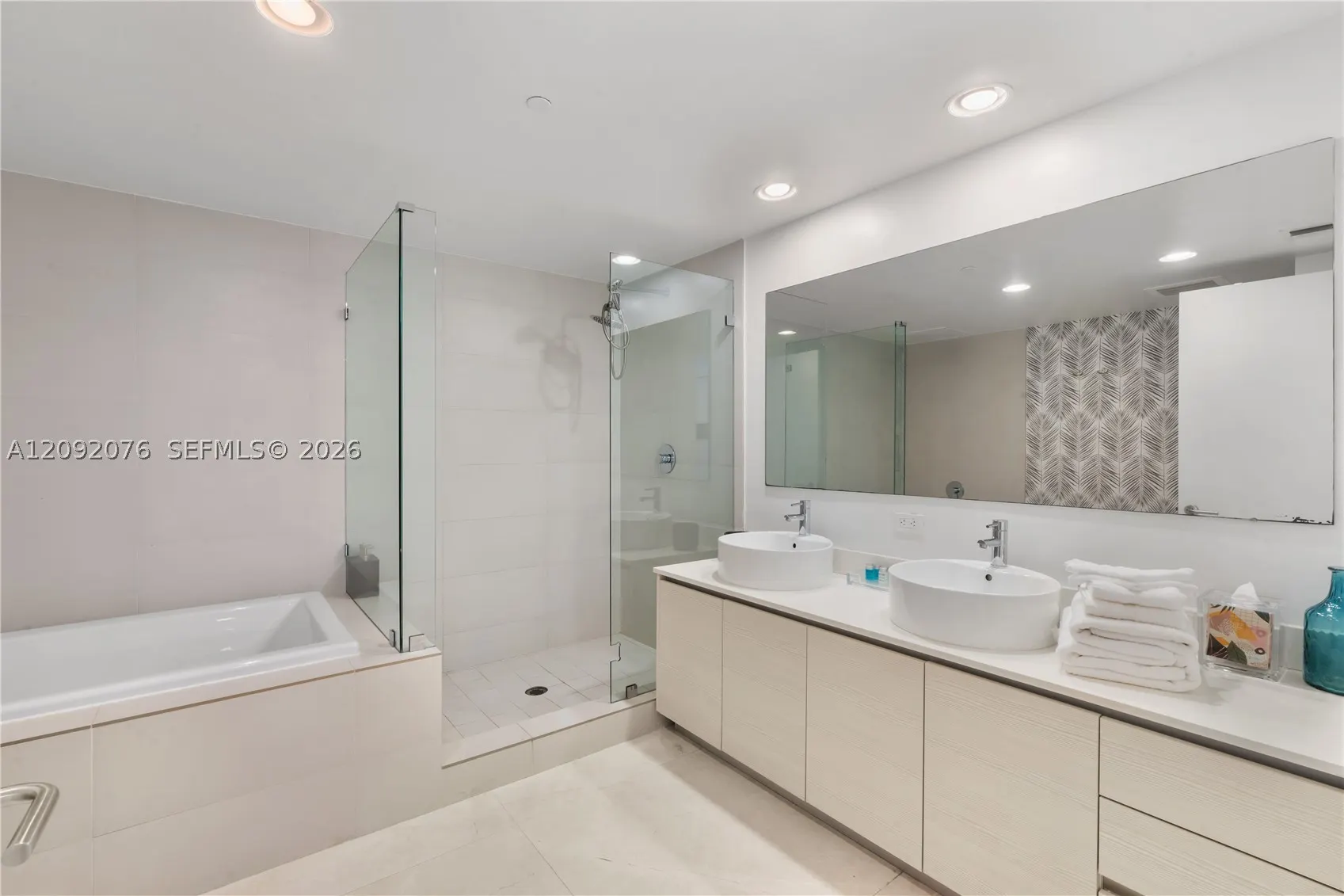2600 E Hallandale Beach Blvd #T1601