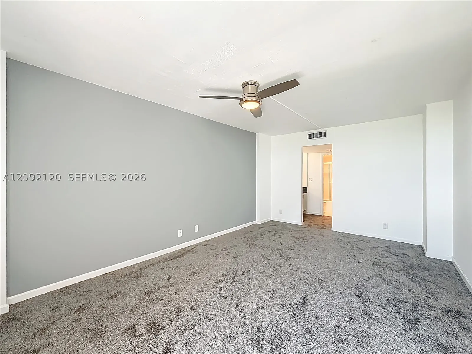 20301 W Country Club Dr. #2428
