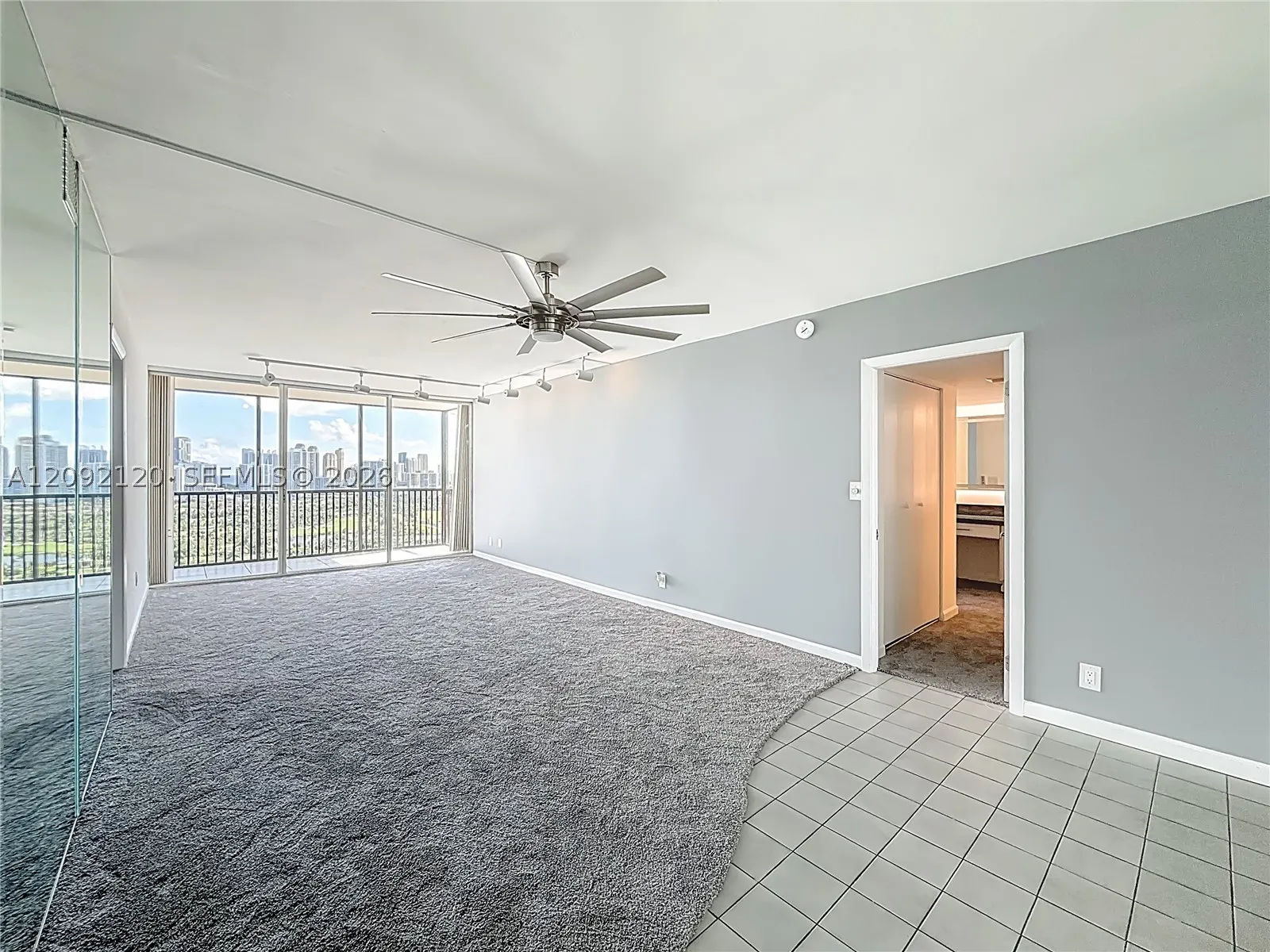 20301 W Country Club Dr. #2428