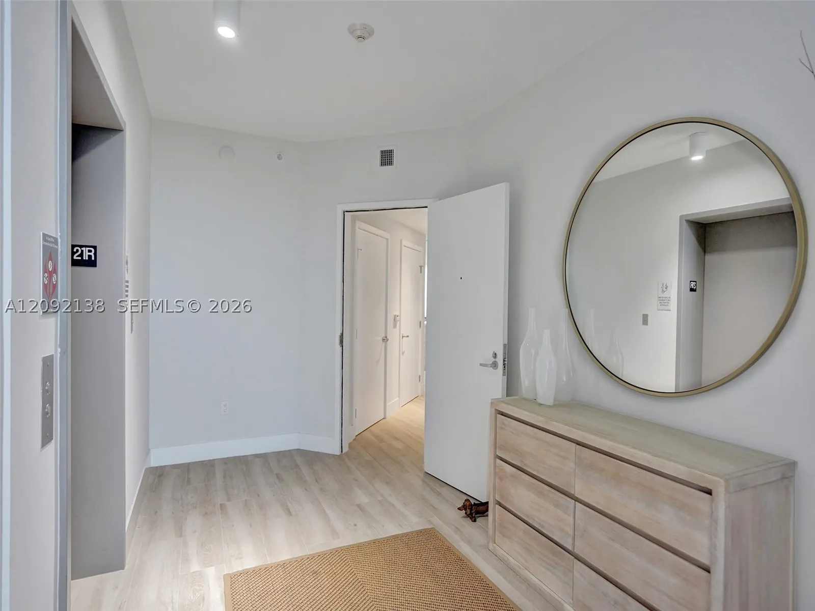 16385 Biscayne Blvd #2107