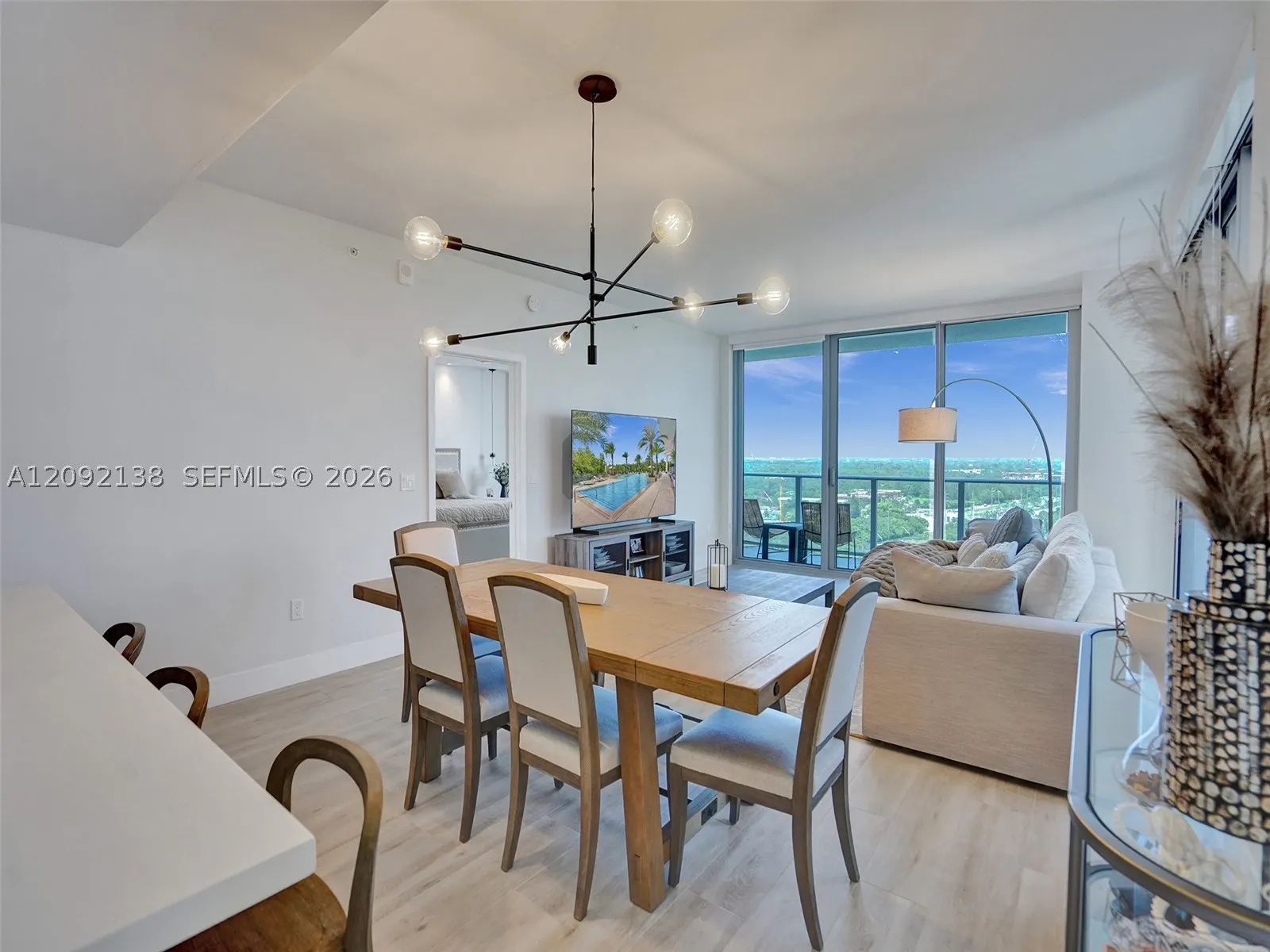 16385 Biscayne Blvd #2107