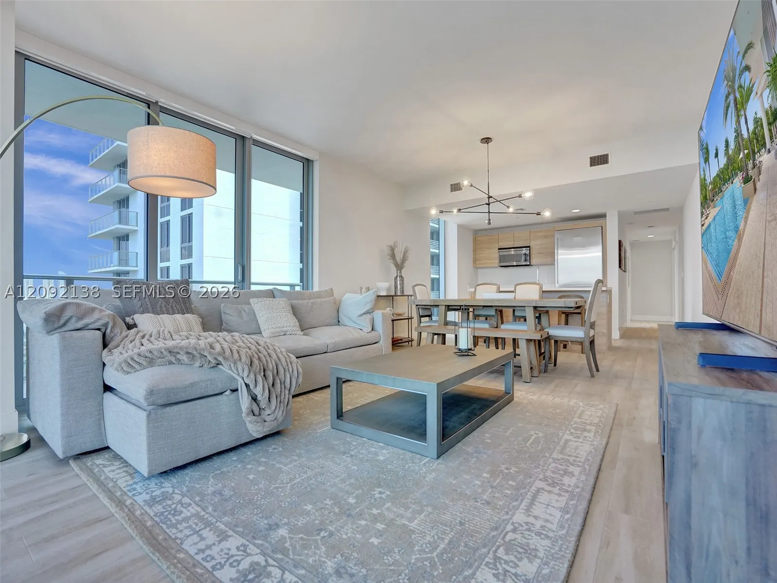 16385 Biscayne Blvd #2107