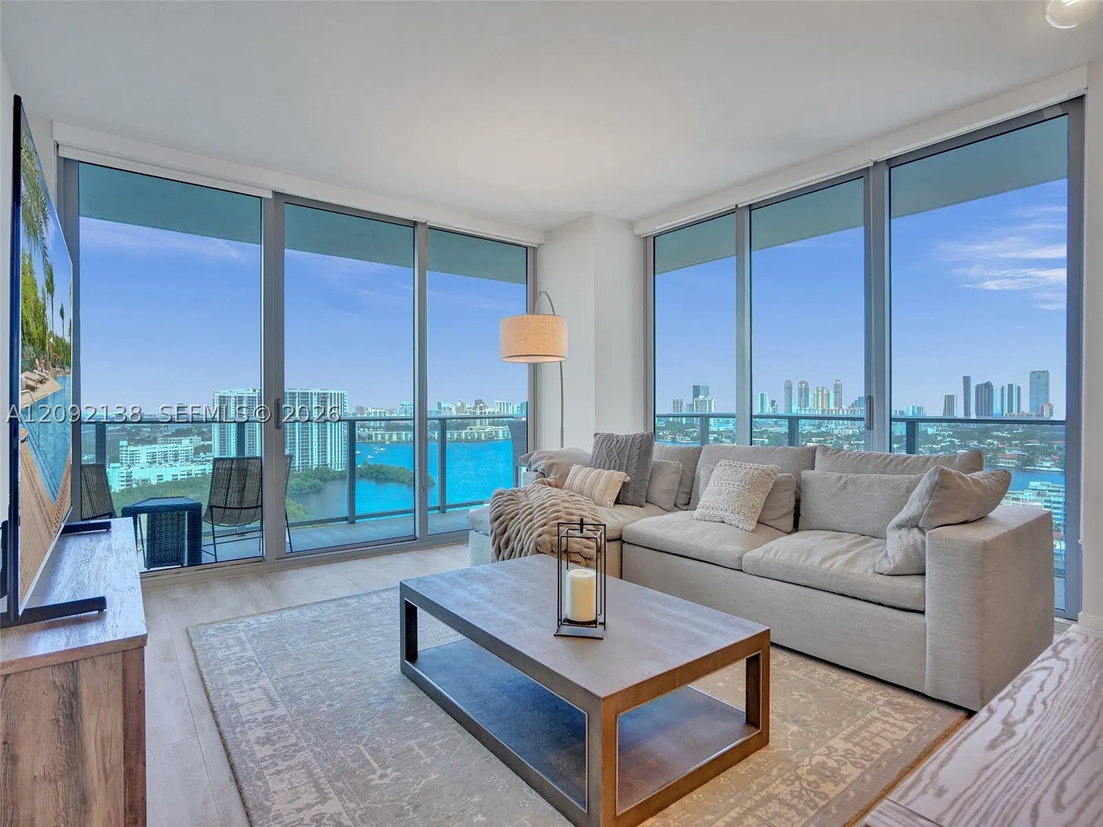 16385 Biscayne Blvd #2107