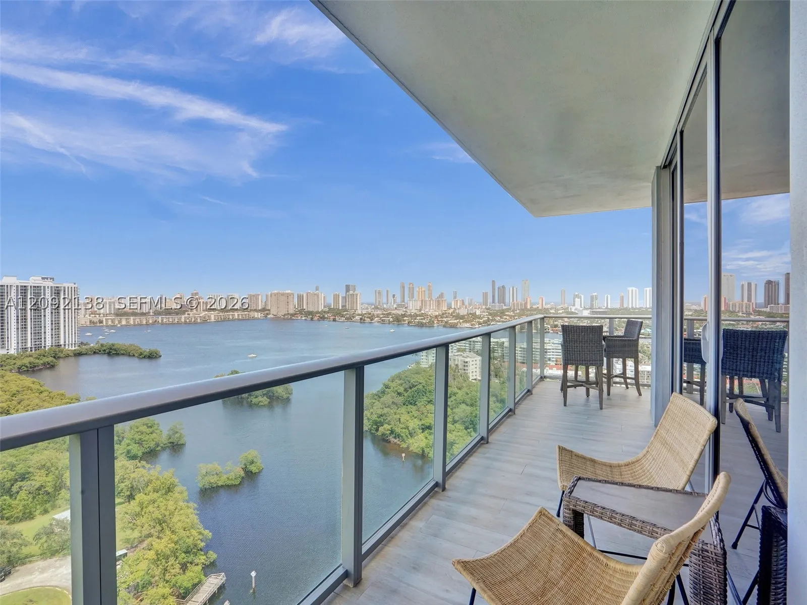 16385 Biscayne Blvd #2107