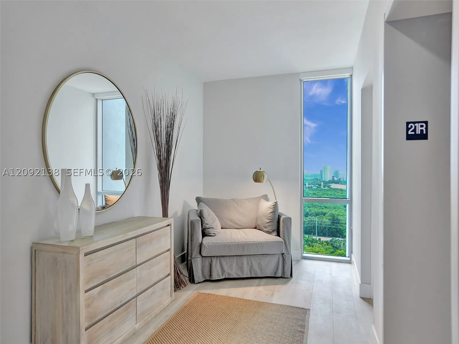 16385 Biscayne Blvd #2107