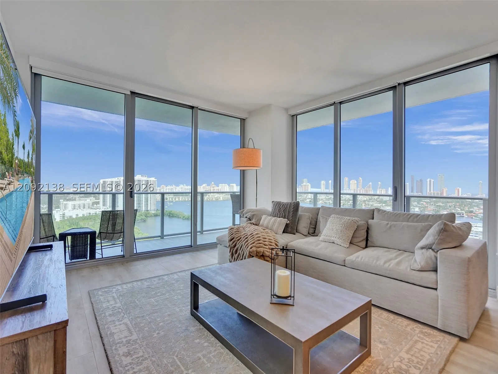 16385 Biscayne Blvd #2107