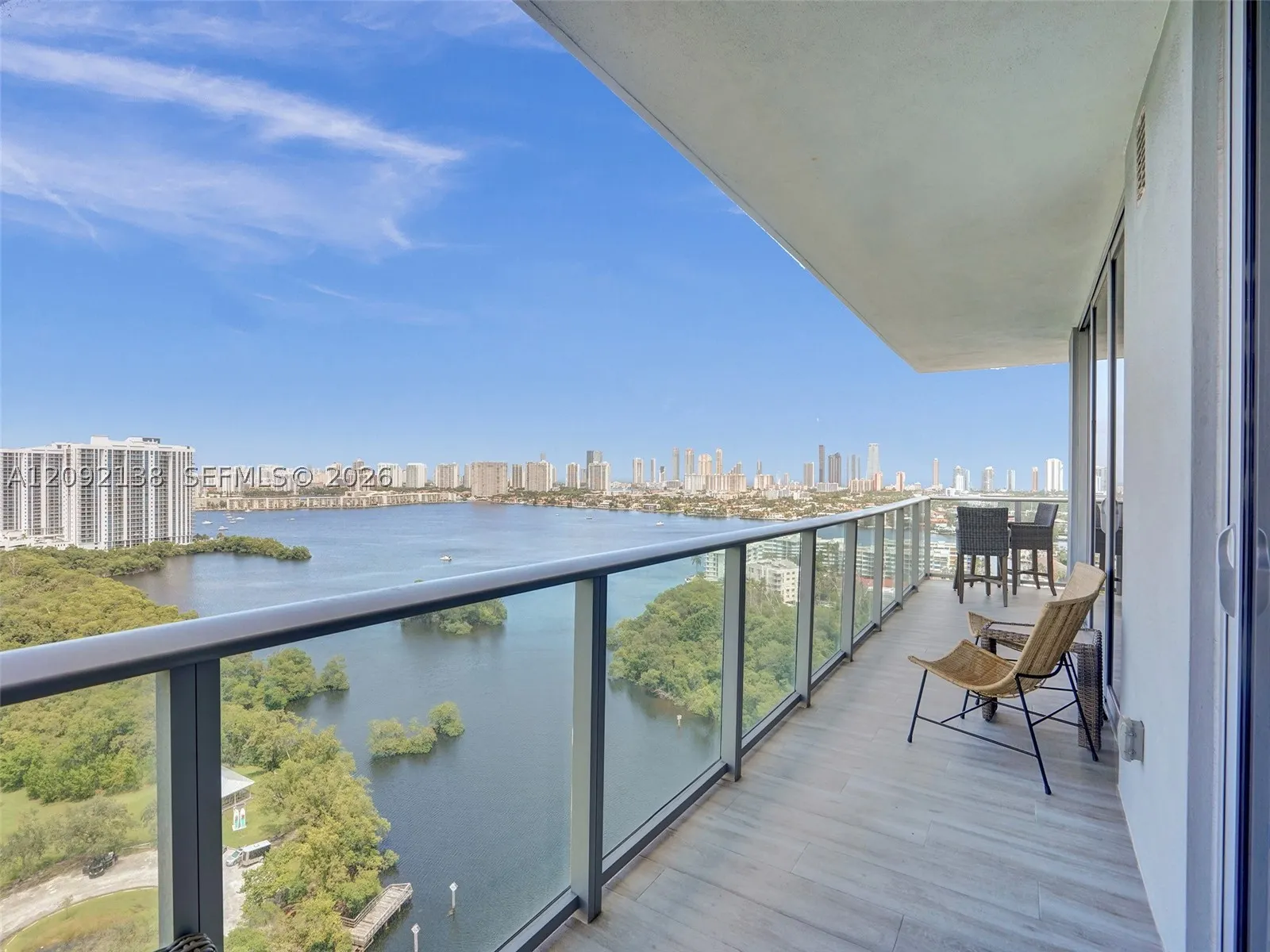 16385 Biscayne Blvd #2107