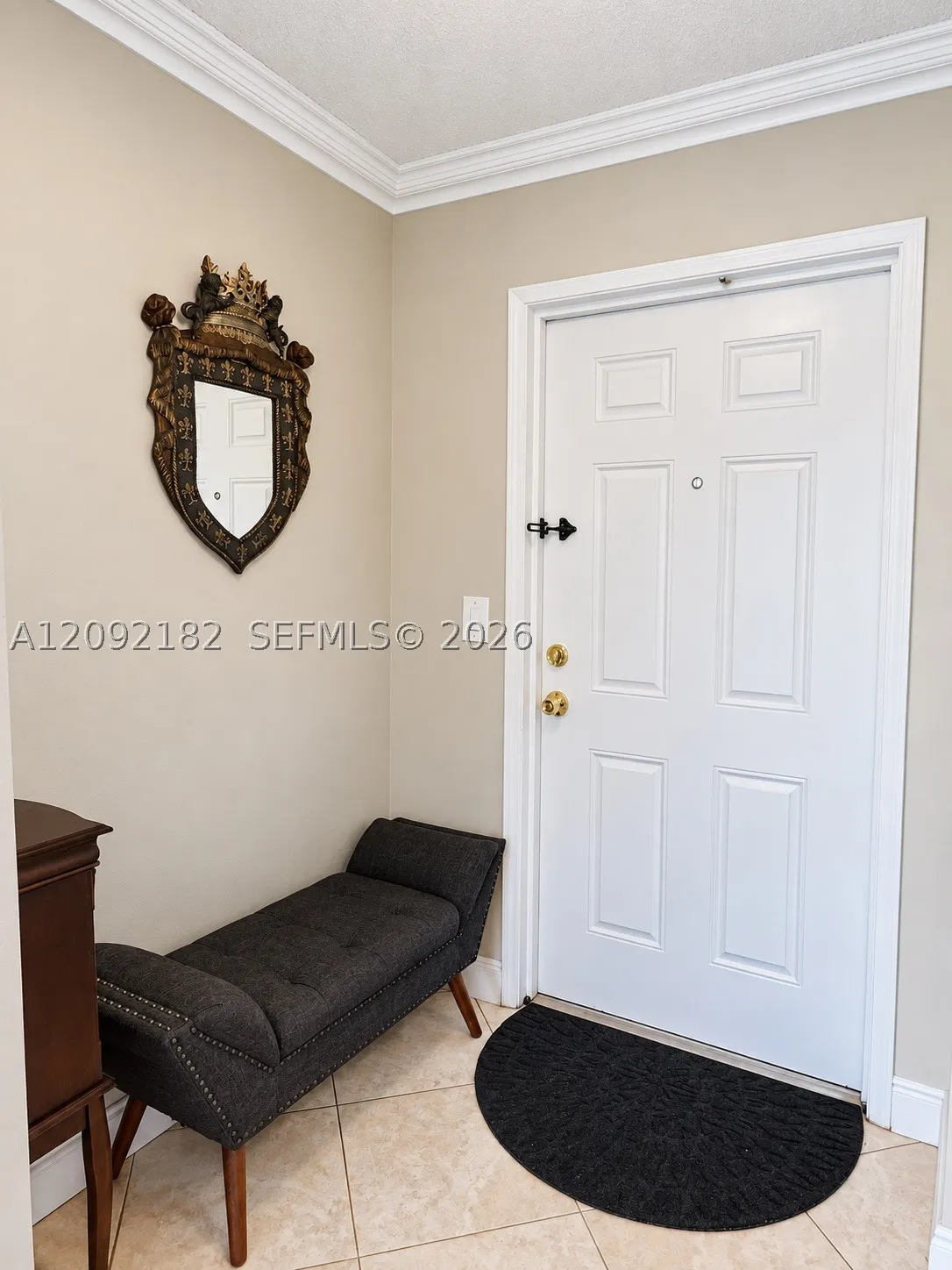 1000 NE 14th Ave #703