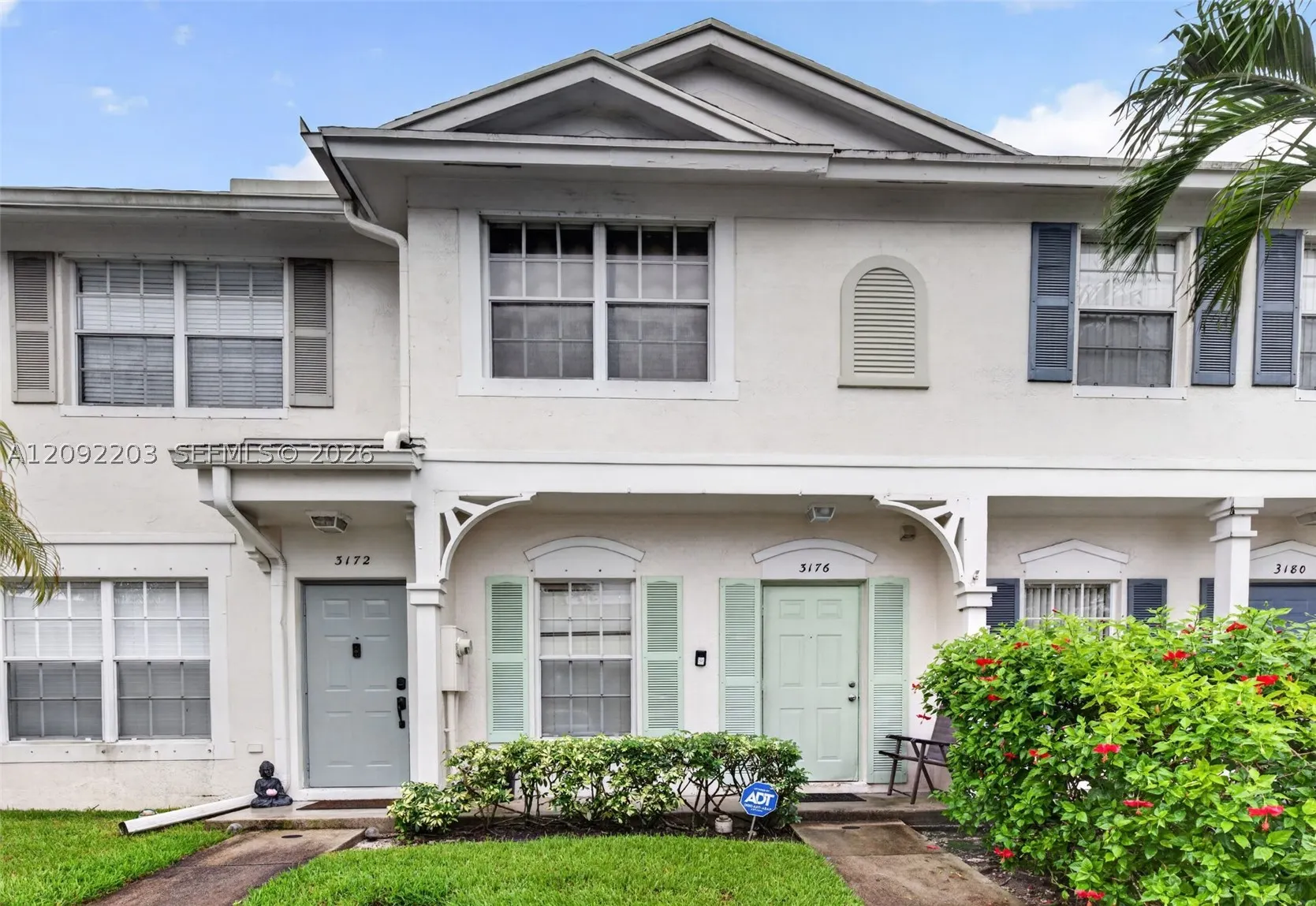 3176 SW 50th St