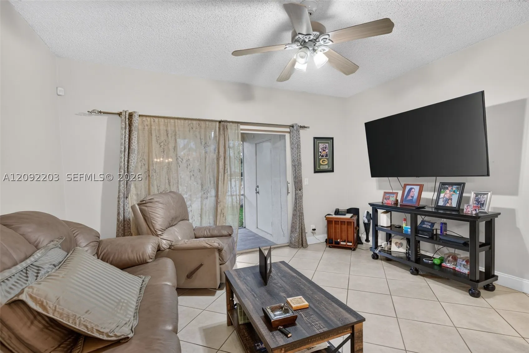 3176 SW 50th St