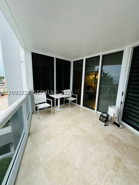 18911 Collins Ave #604