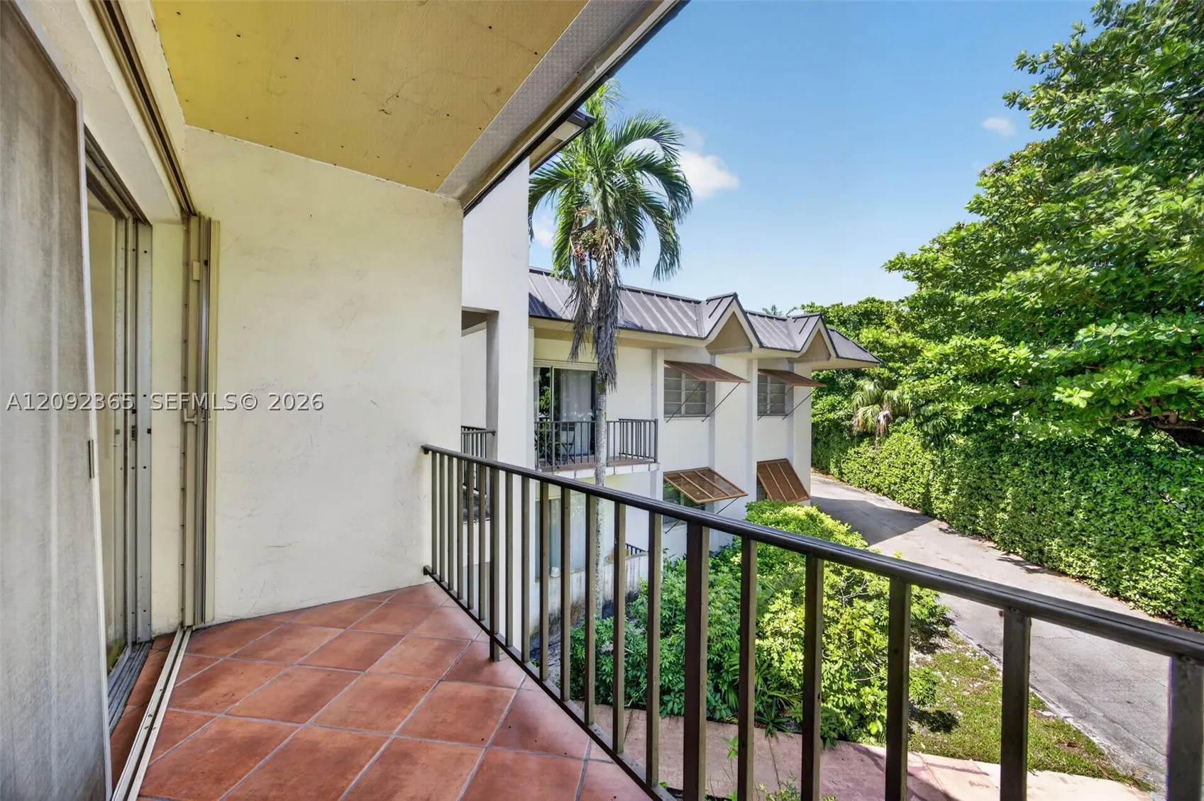 9356 SW 77th Ave #J7