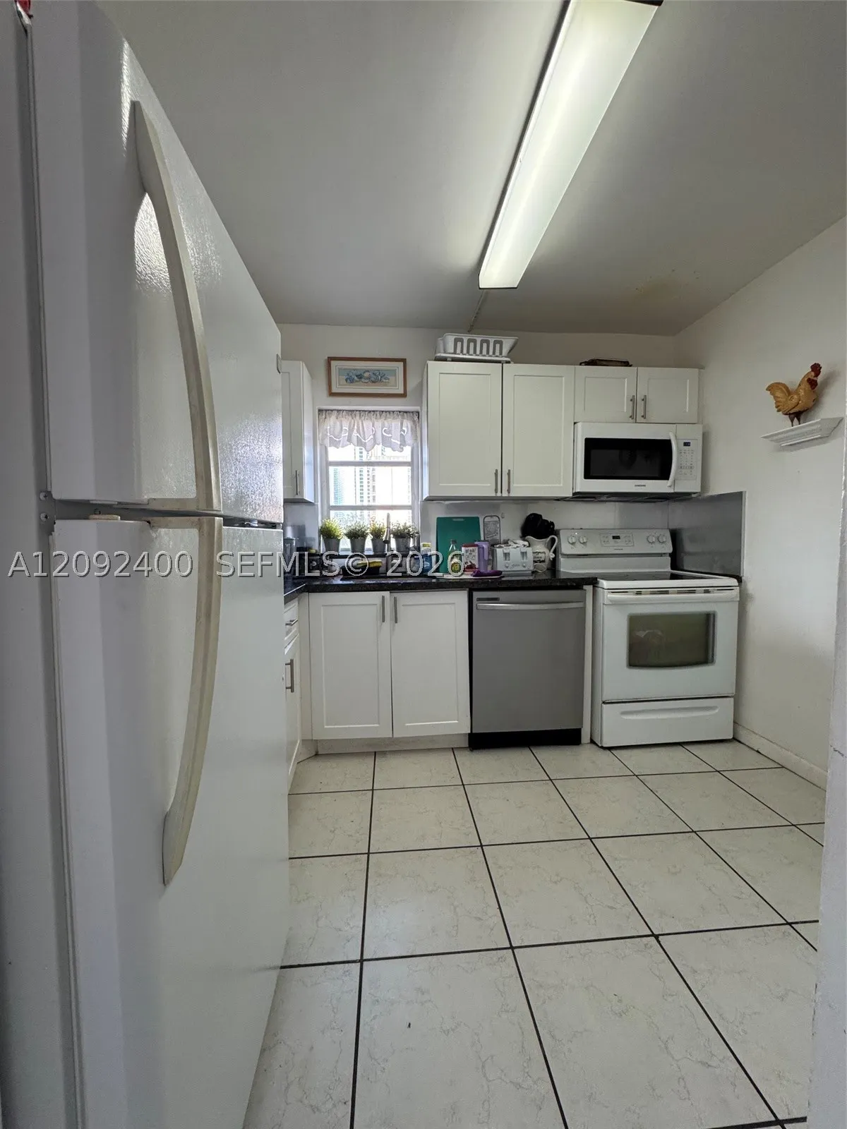 2200 E Hallandale Beach Blvd #301