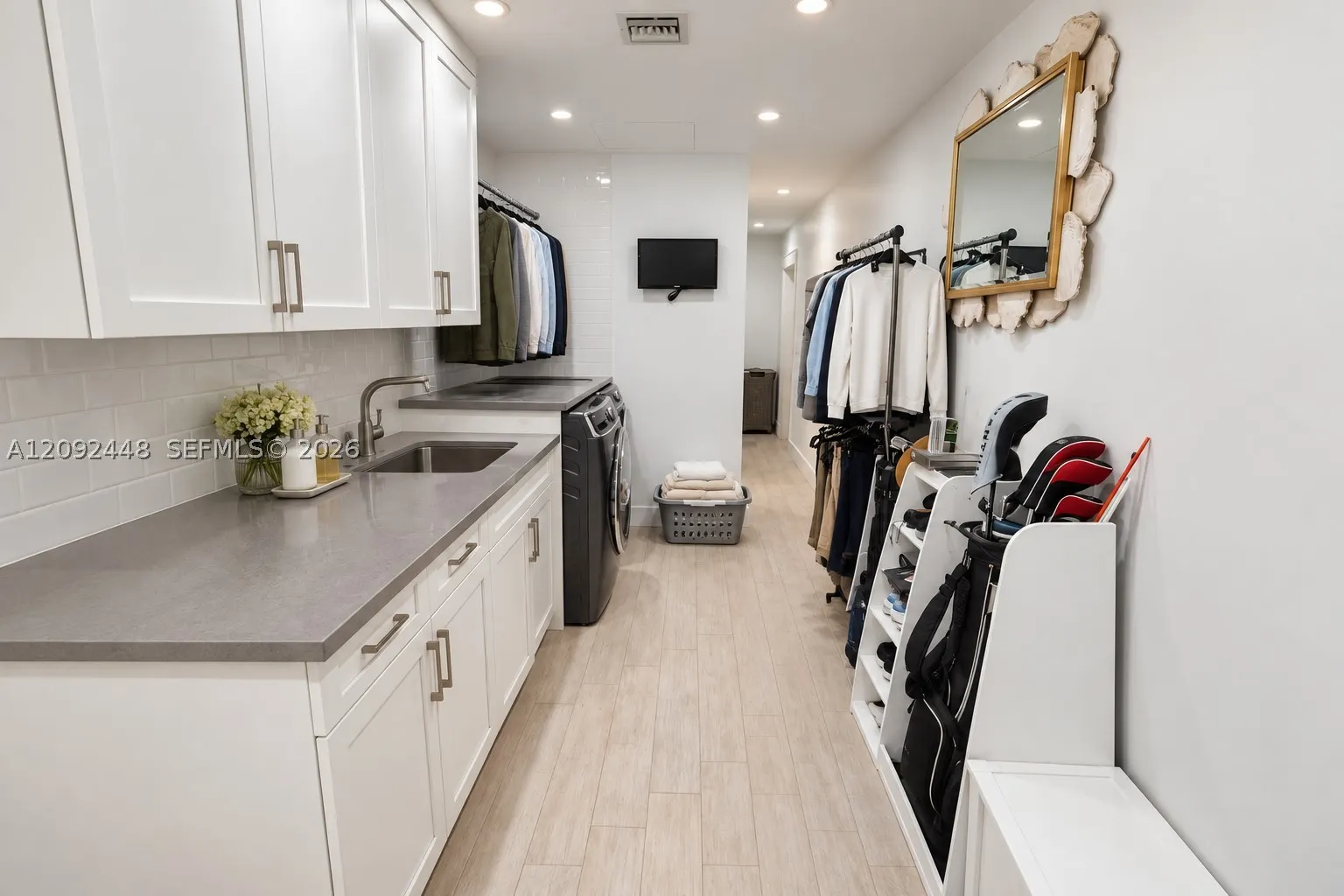 705 Bella Vista Ave
