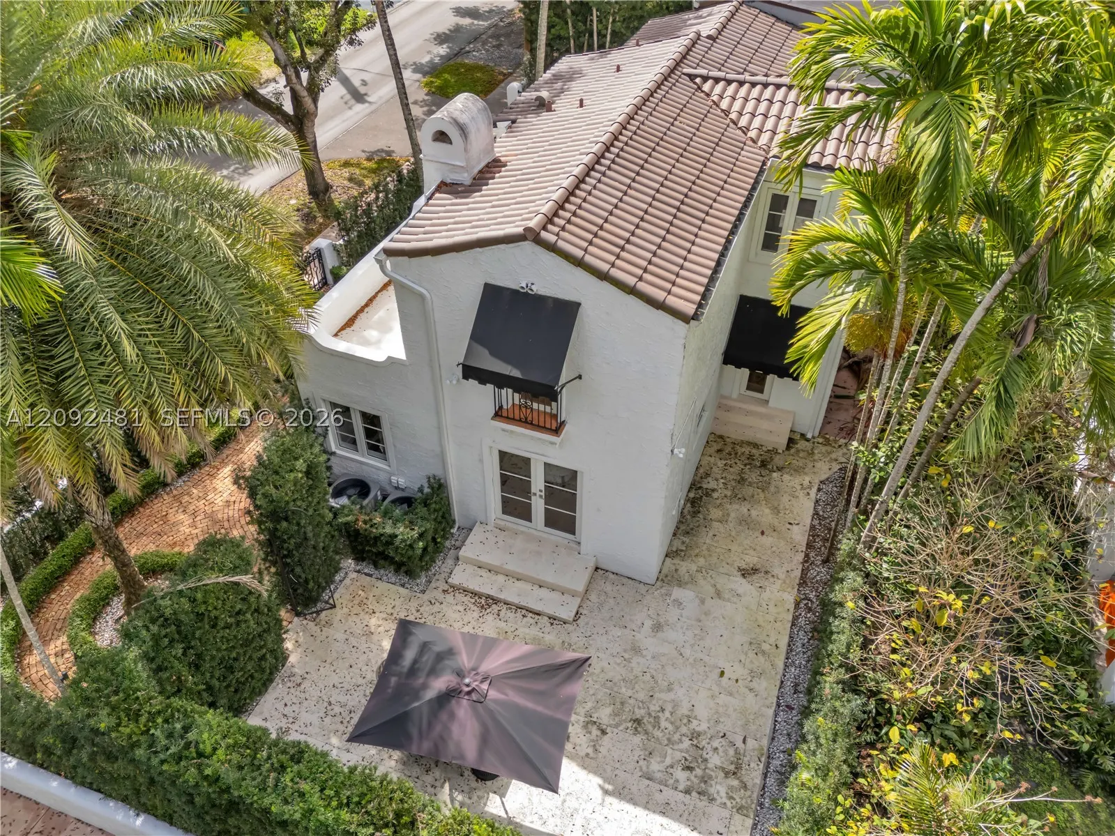 1222 Cortez St