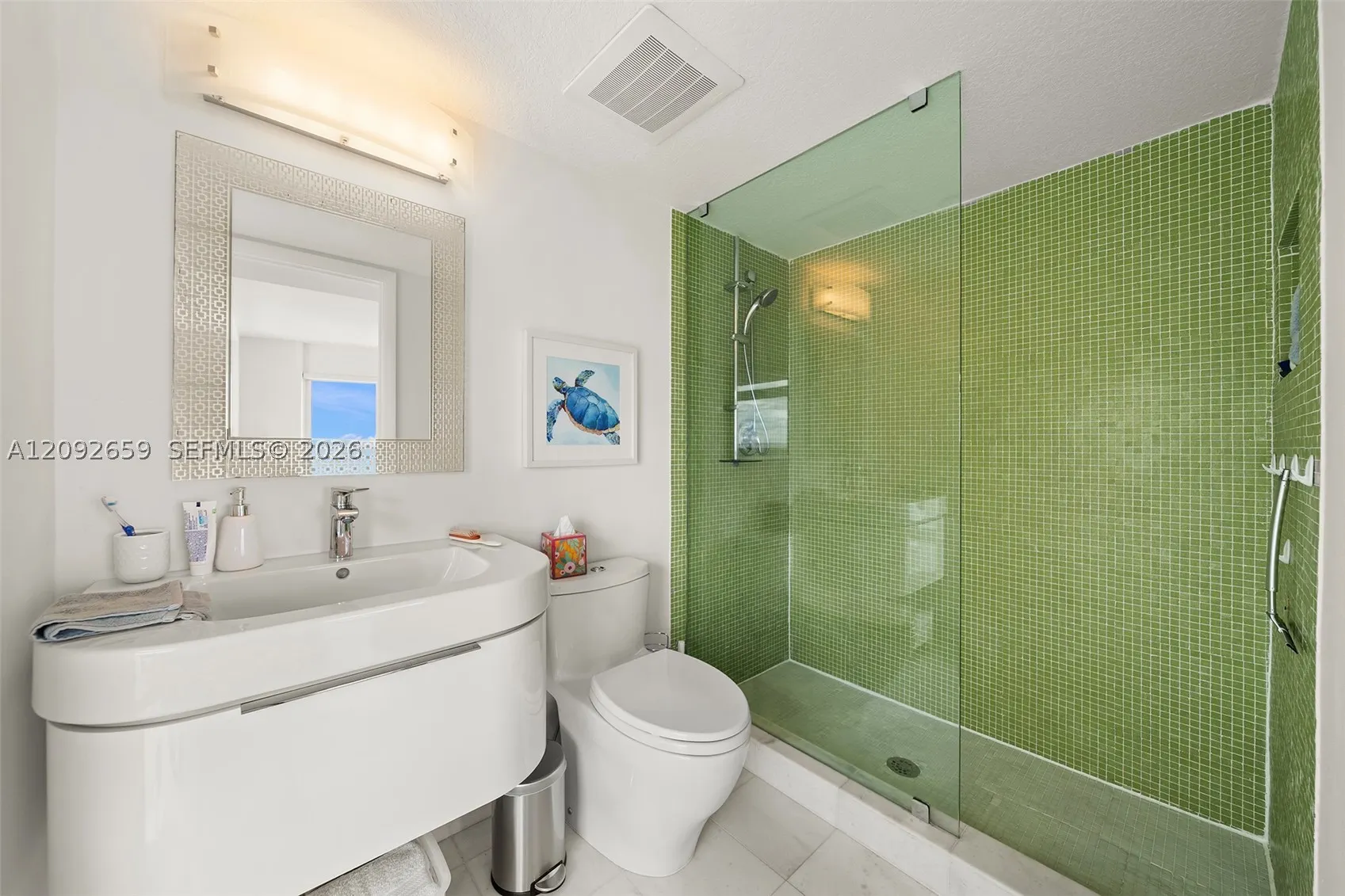 7600 Collins Ave #1012