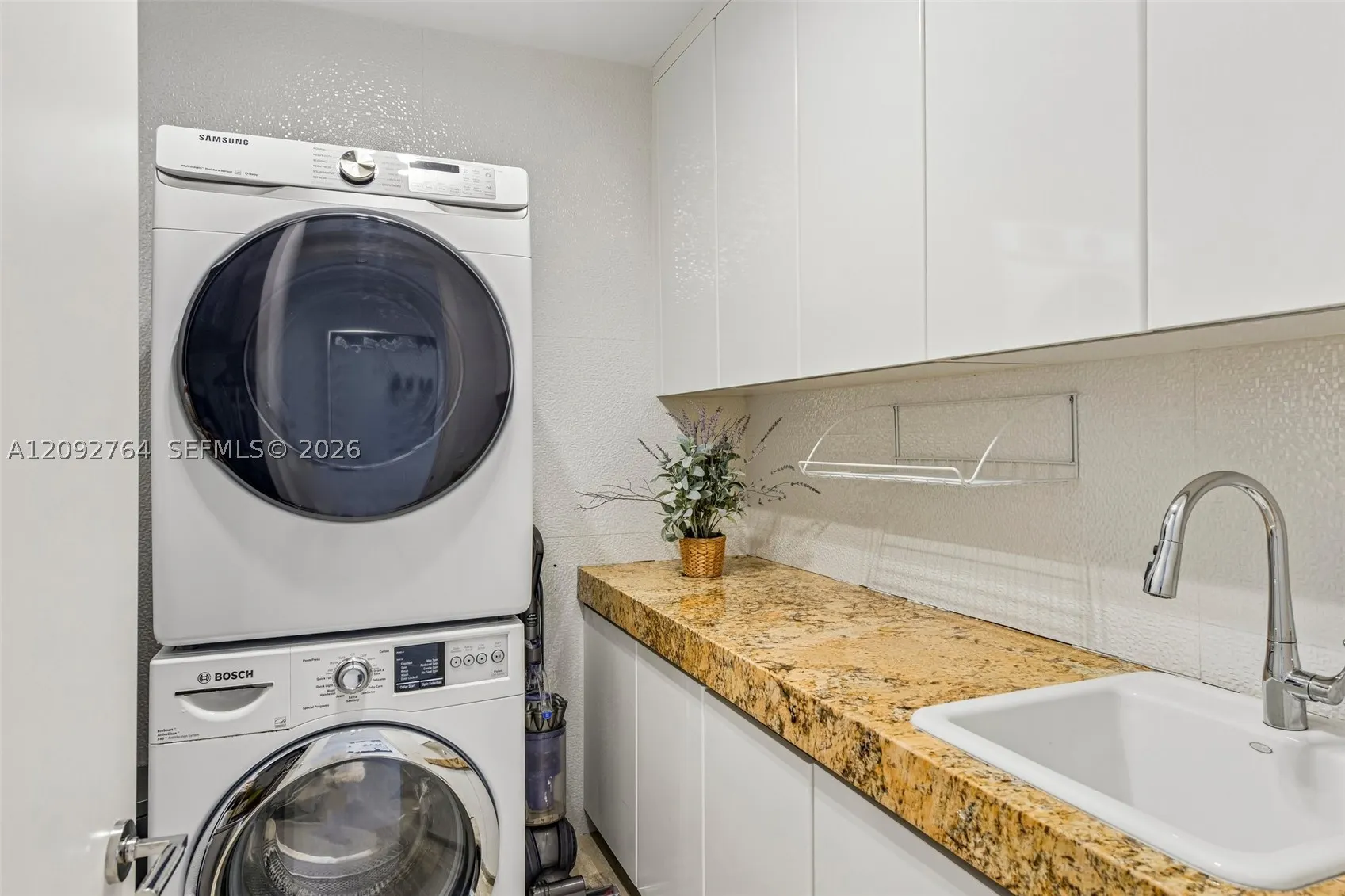 9701 Collins Ave #2601