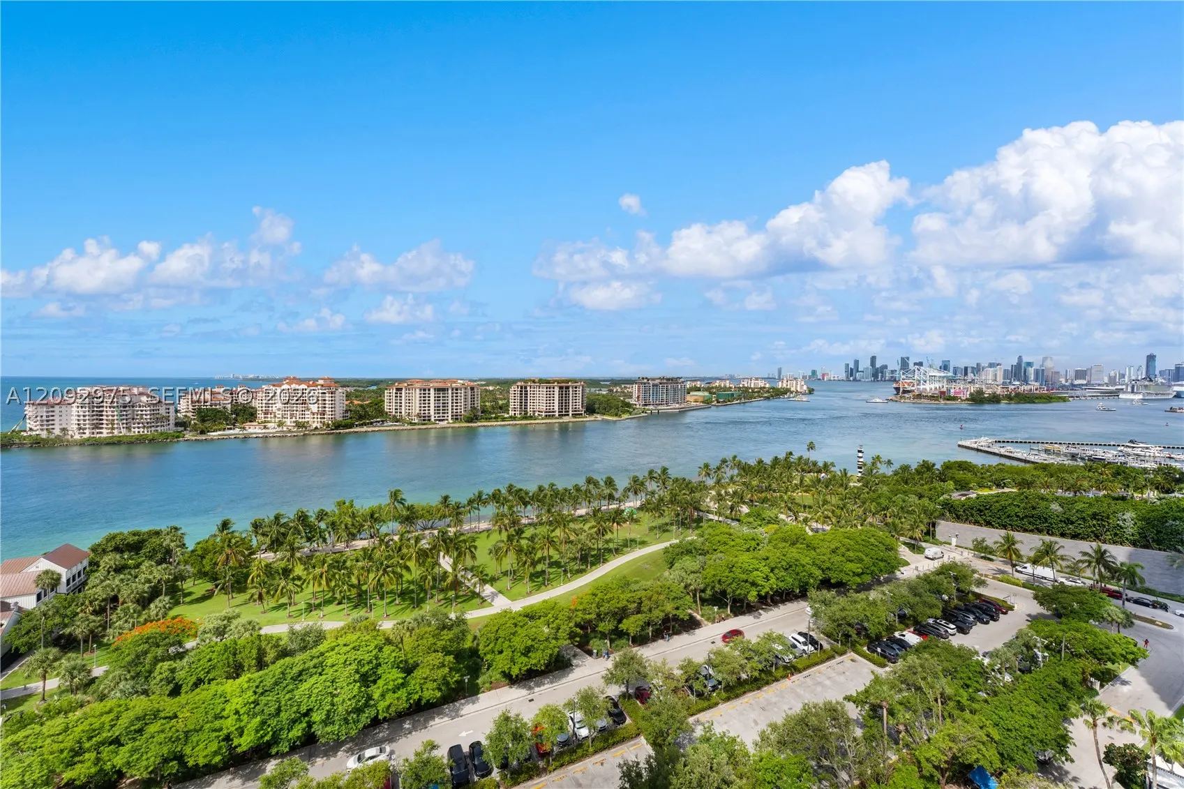 400 S Pointe Dr #1805