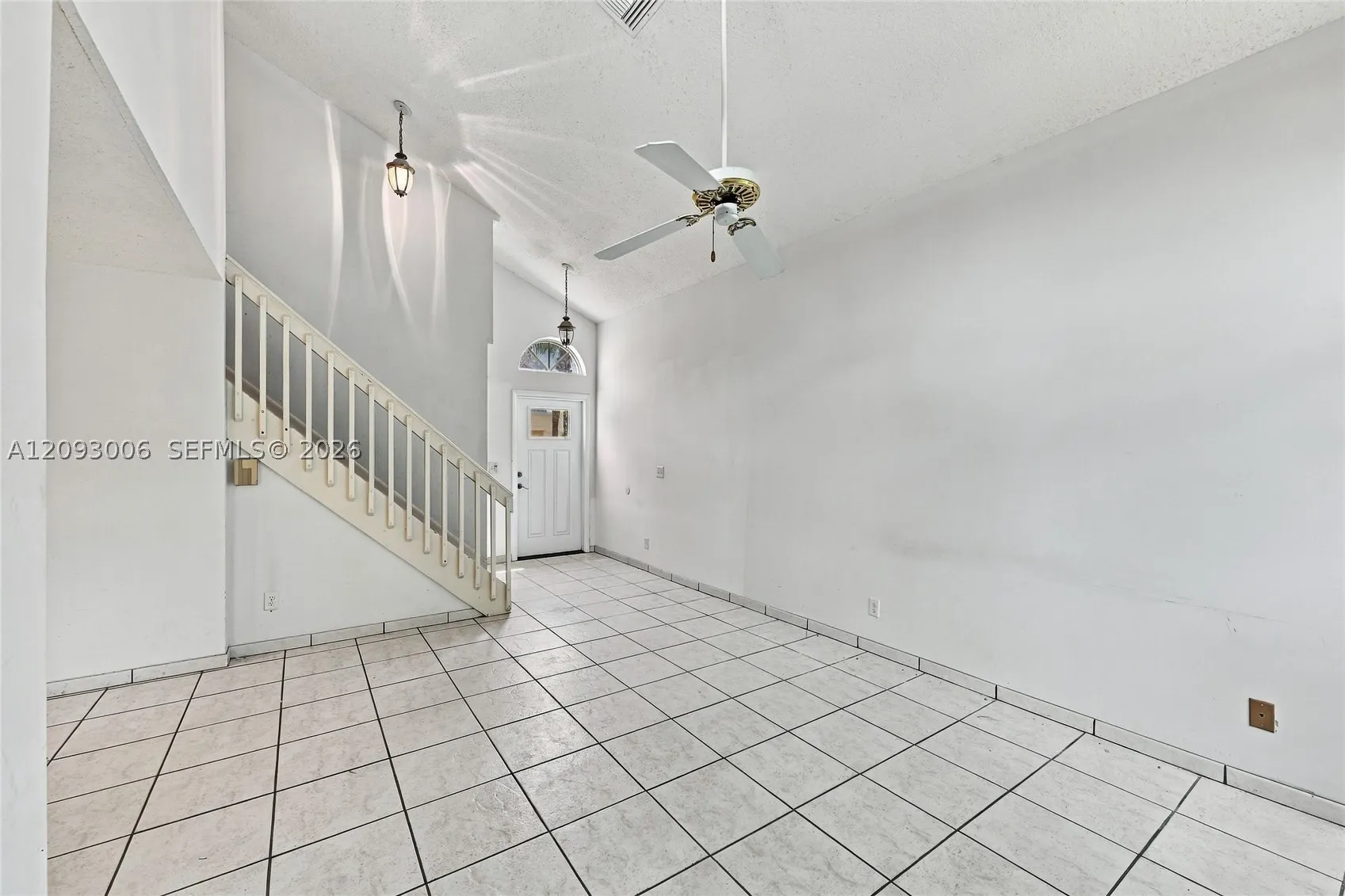 1301 SE 5th Ct