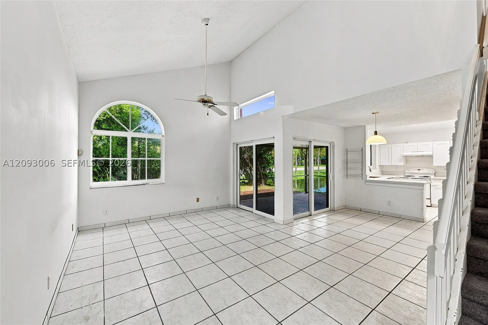 1301 SE 5th Ct