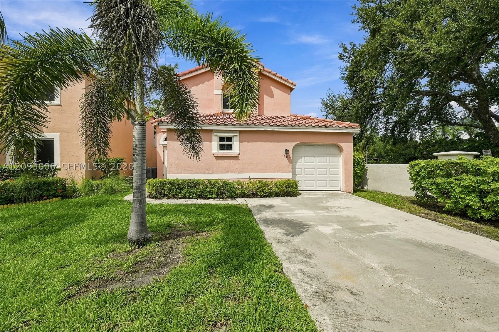 1301 SE 5th Ct