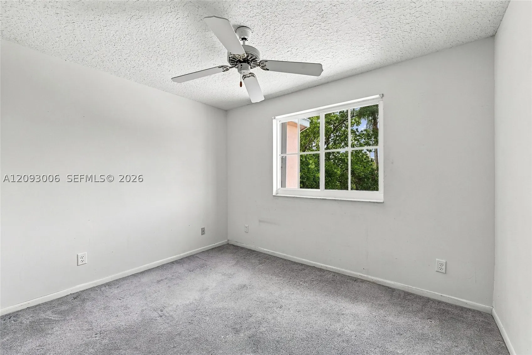 1301 SE 5th Ct