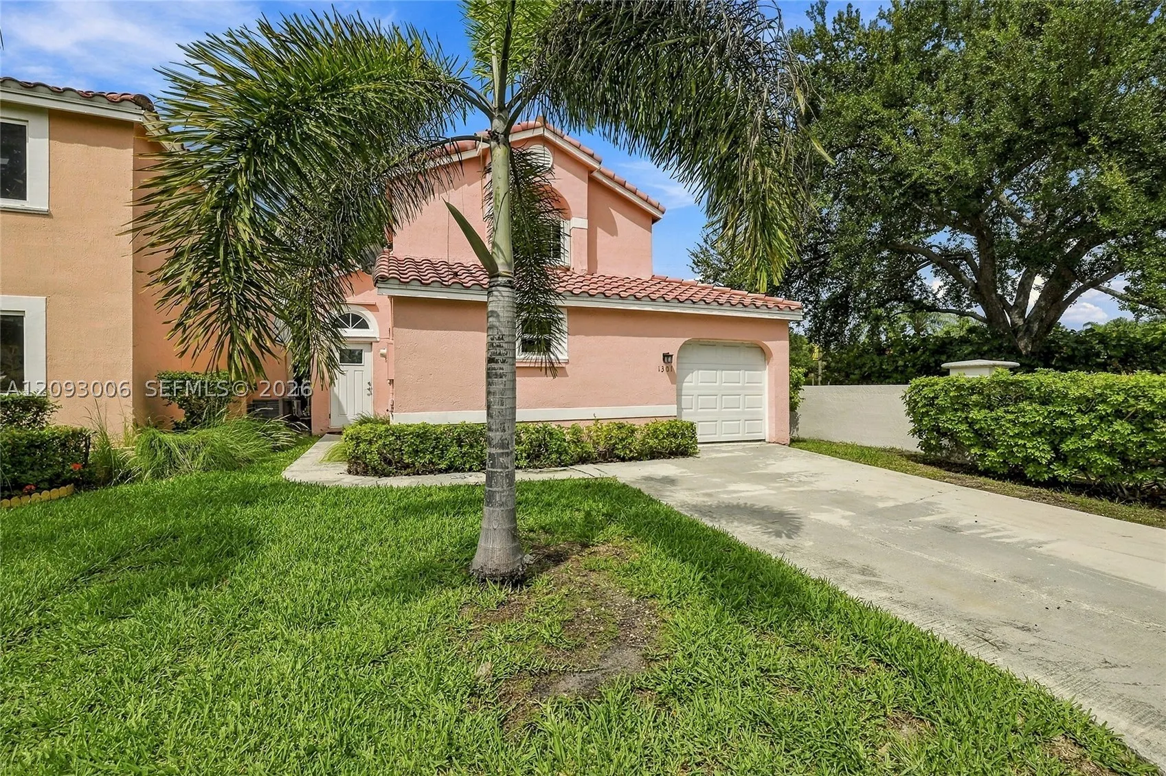 1301 SE 5th Ct