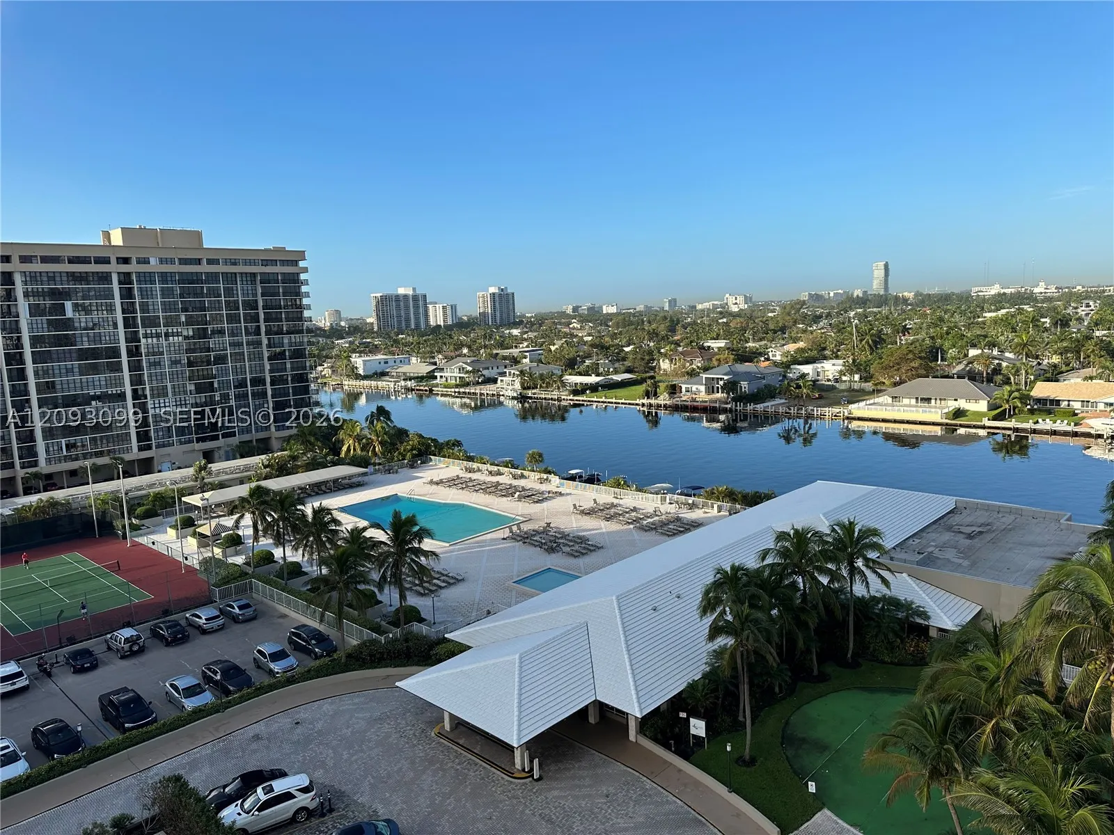 1965 S Ocean Dr #18C