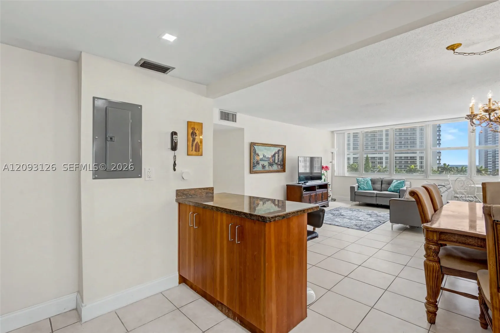 1825 S Ocean Dr #609