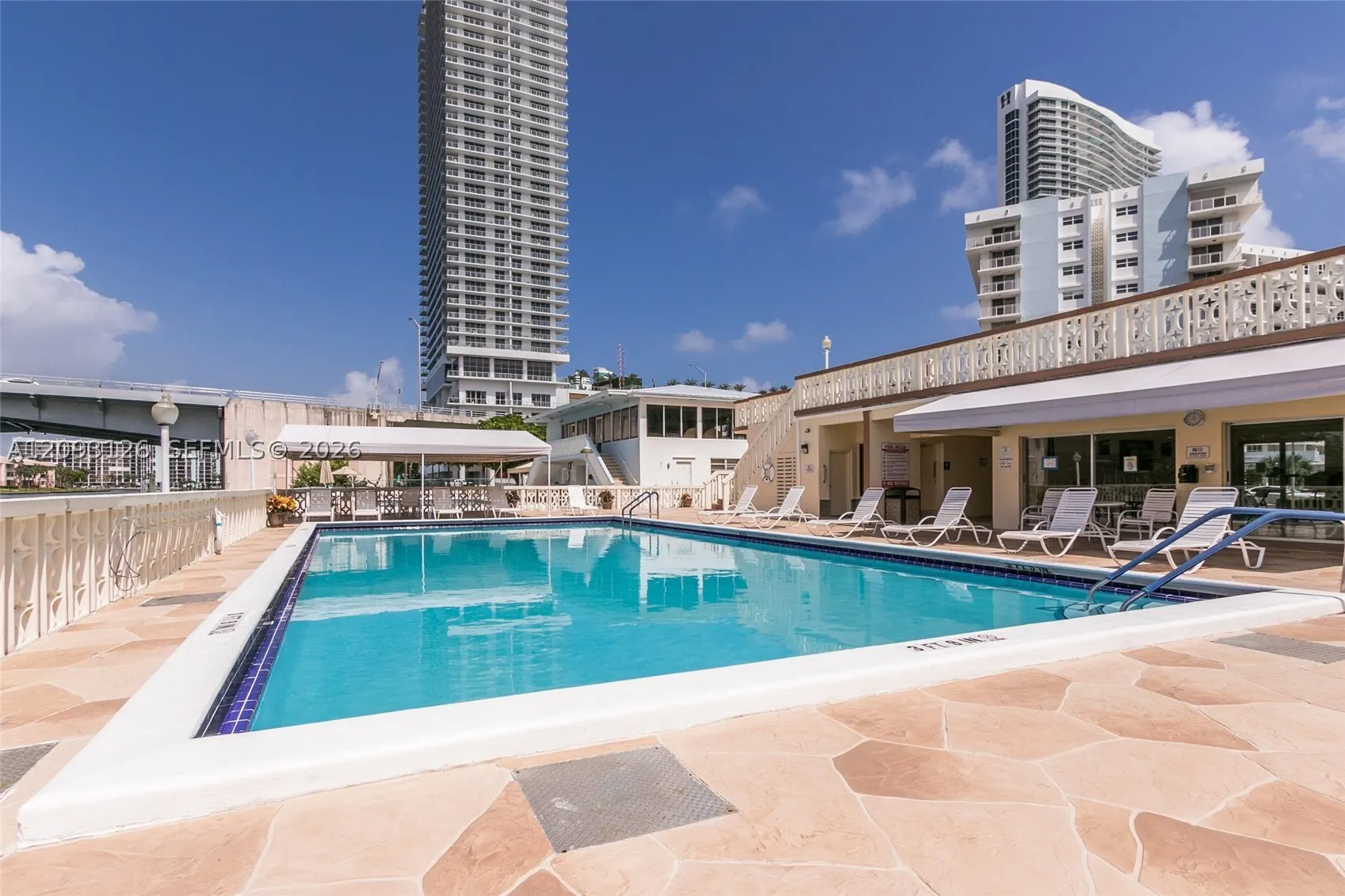 1825 S Ocean Dr #609
